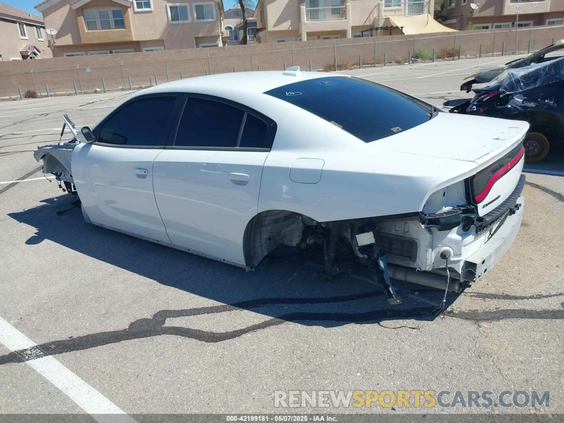 3 Photograph of a damaged car 2C3CDXGJ9KH742747 DODGE CHARGER 2019