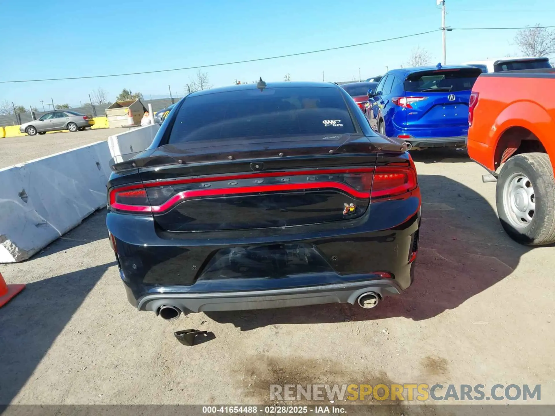 15 Photograph of a damaged car 2C3CDXGJ9KH756602 DODGE CHARGER 2019