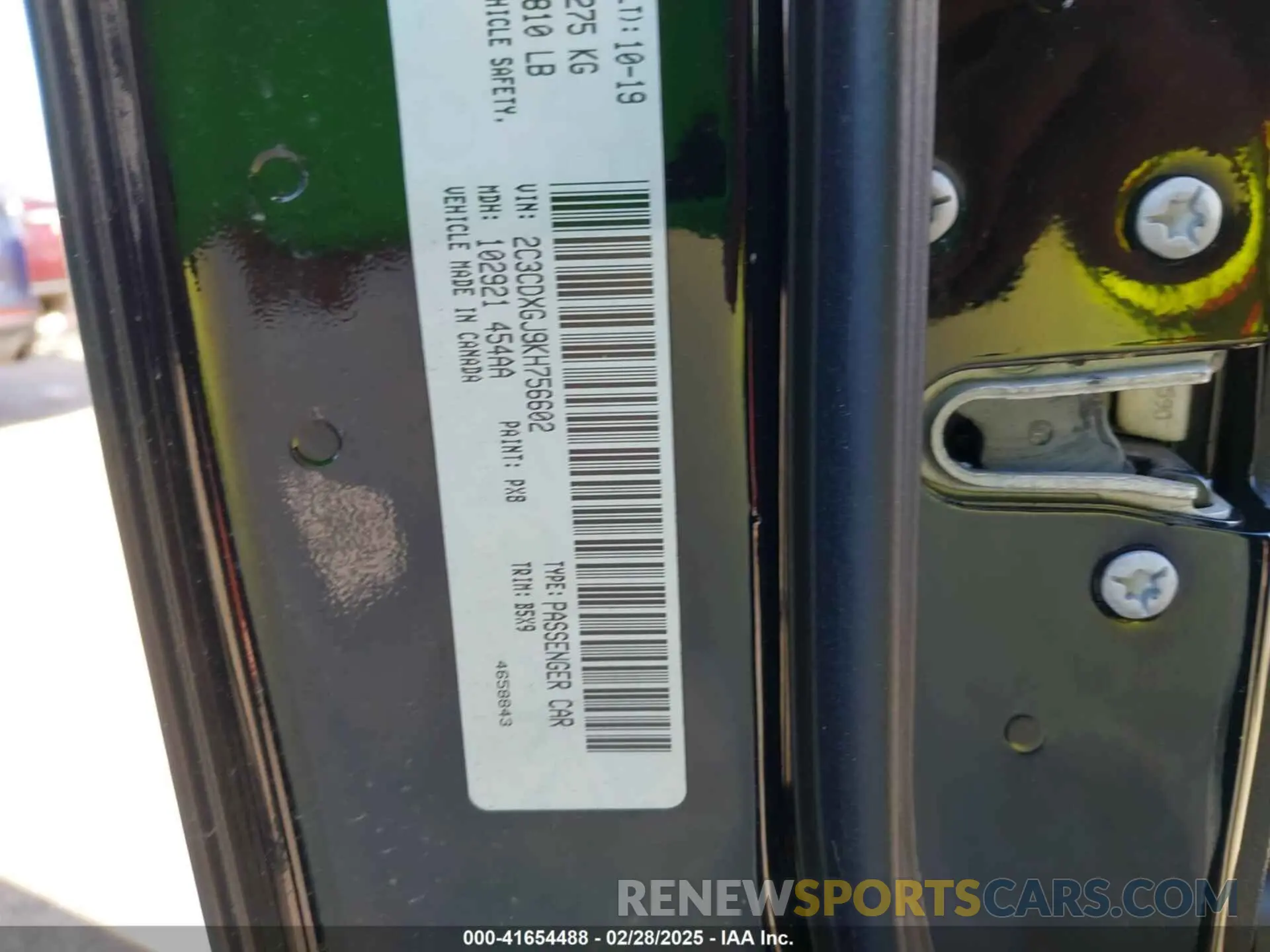 9 Photograph of a damaged car 2C3CDXGJ9KH756602 DODGE CHARGER 2019