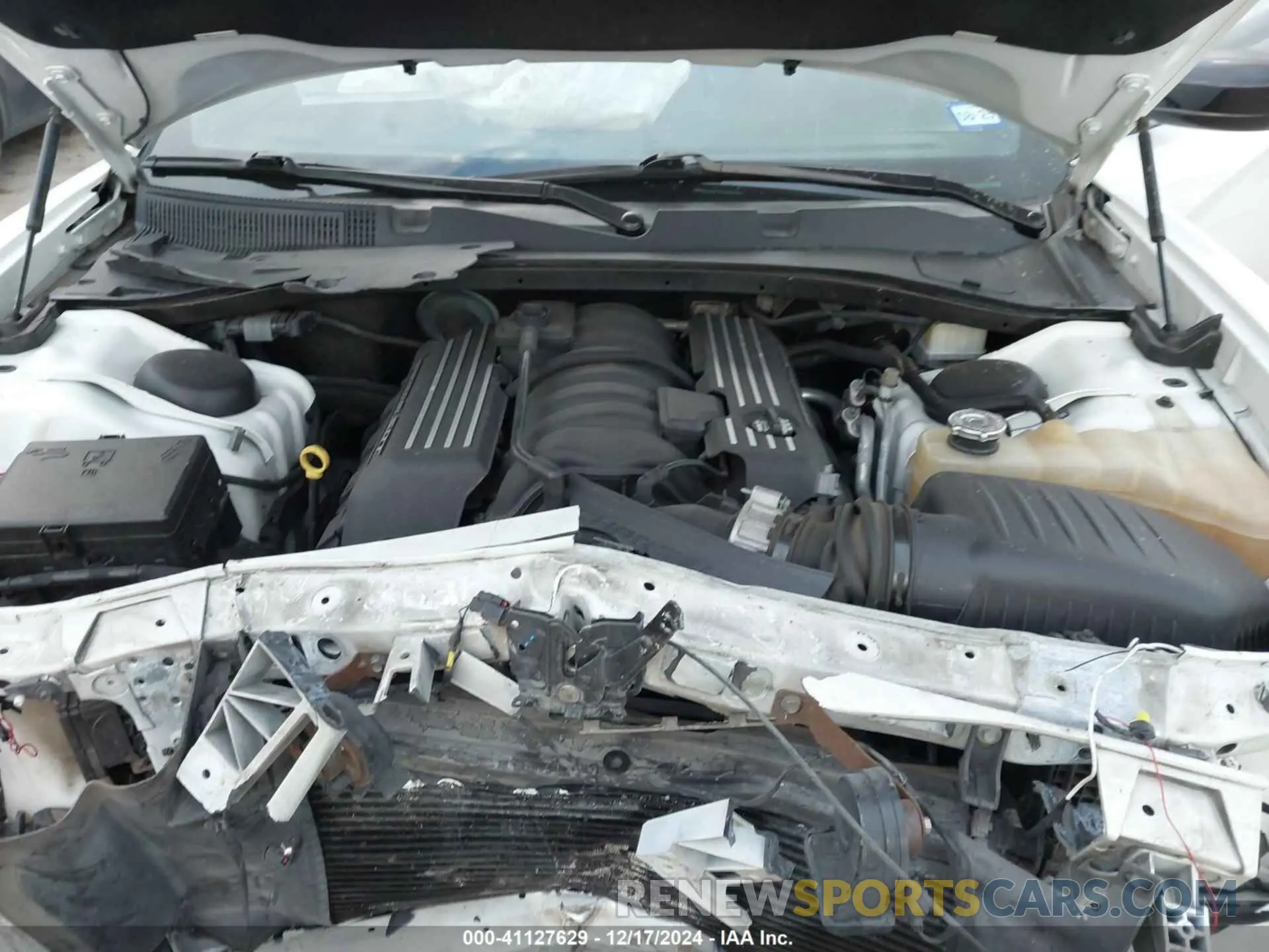 10 Photograph of a damaged car 2C3CDXGJXKH558241 DODGE CHARGER 2019