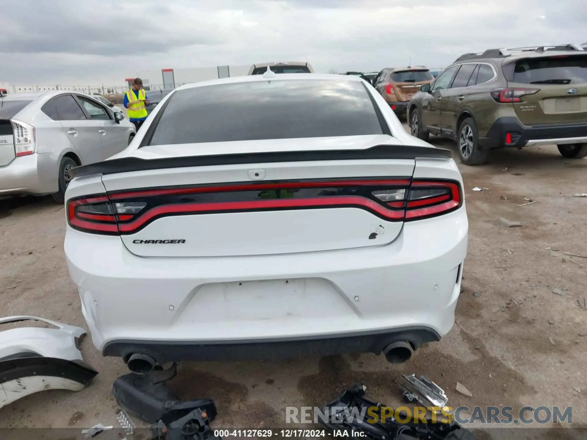 17 Photograph of a damaged car 2C3CDXGJXKH558241 DODGE CHARGER 2019
