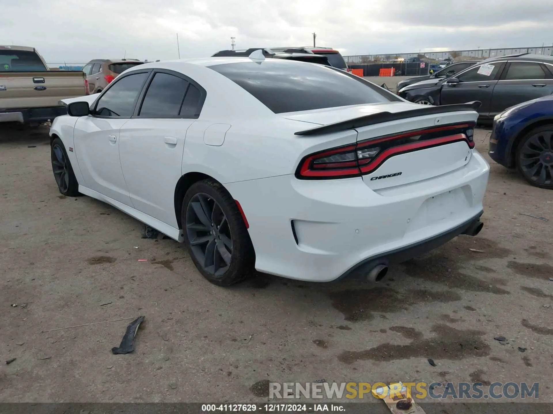 3 Photograph of a damaged car 2C3CDXGJXKH558241 DODGE CHARGER 2019