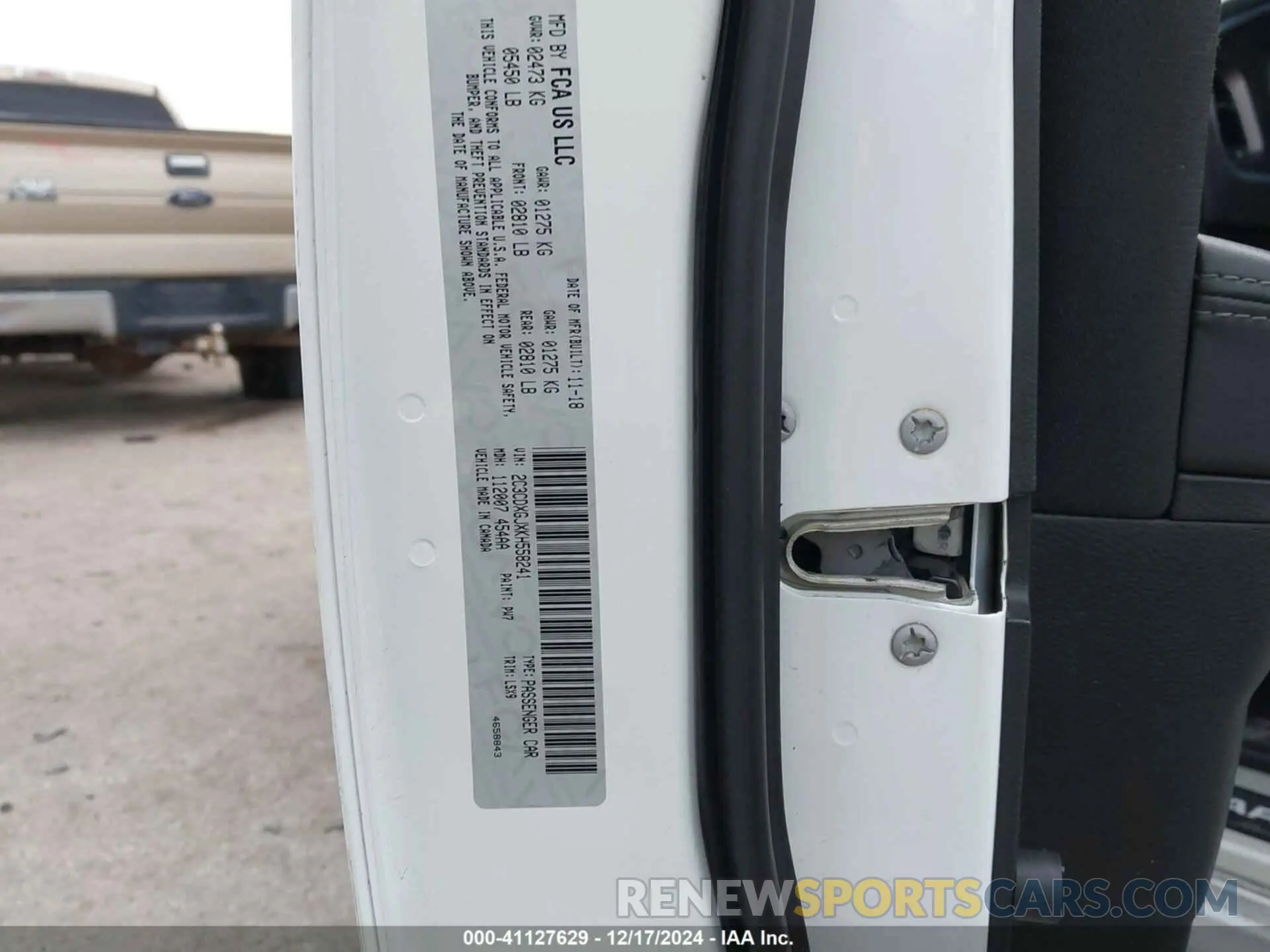 9 Photograph of a damaged car 2C3CDXGJXKH558241 DODGE CHARGER 2019