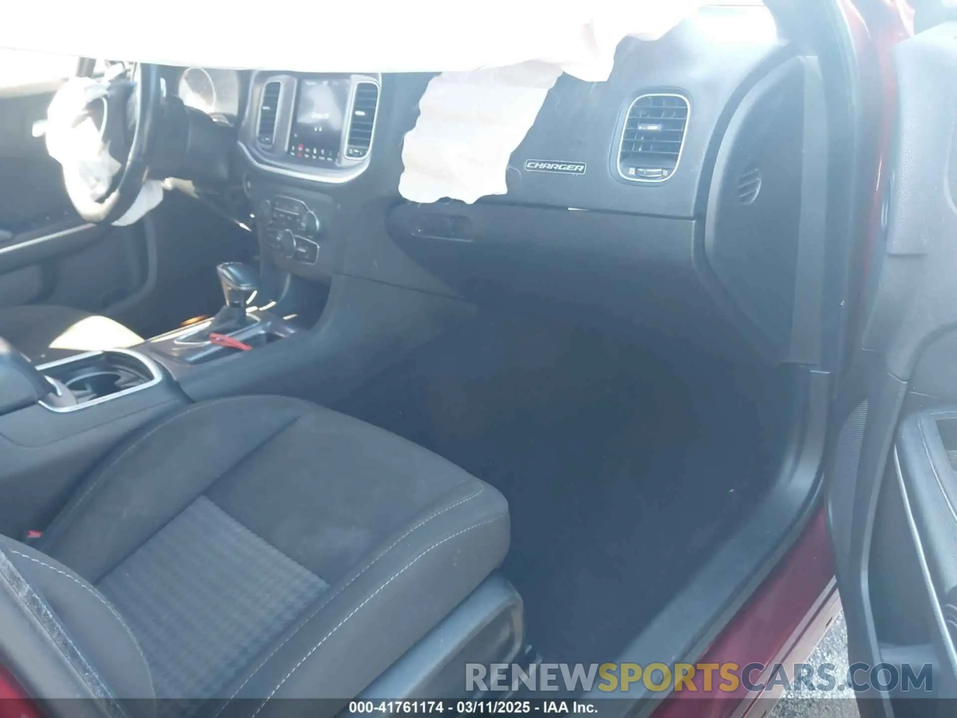 5 Photograph of a damaged car 2C3CDXGJXKH726251 DODGE CHARGER 2019