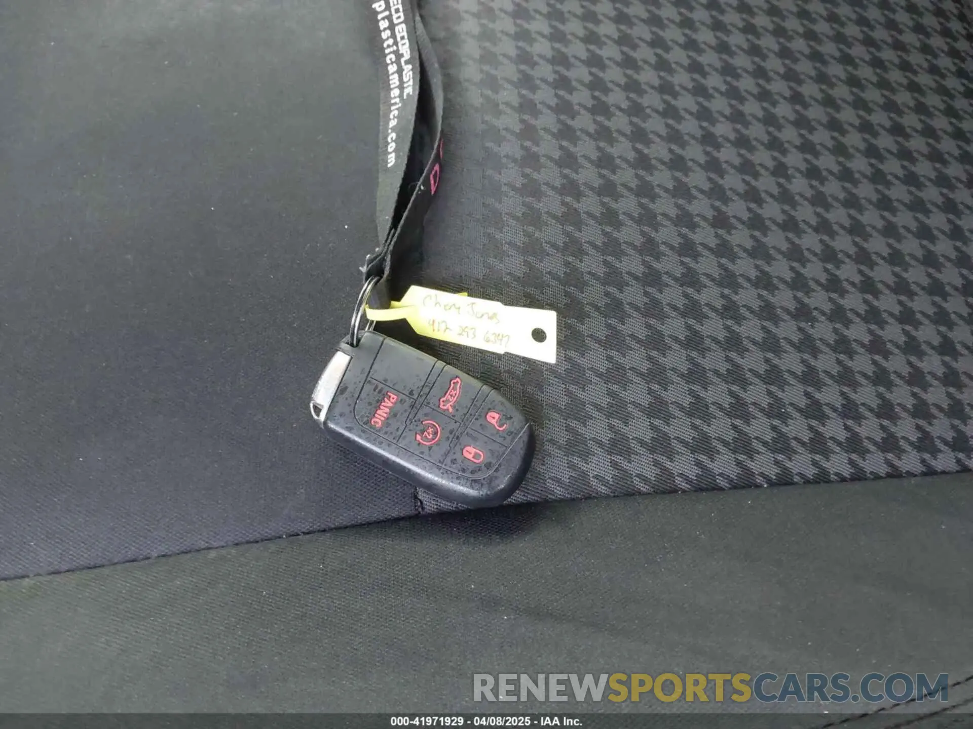 11 Photograph of a damaged car 2C3CDXHG0KH512582 DODGE CHARGER 2019