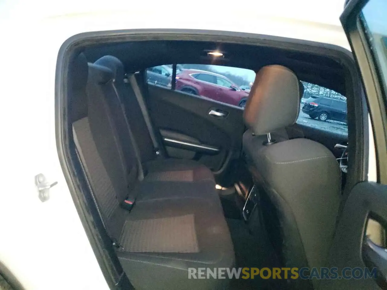 10 Photograph of a damaged car 2C3CDXHG0KH603089 DODGE CHARGER 2019