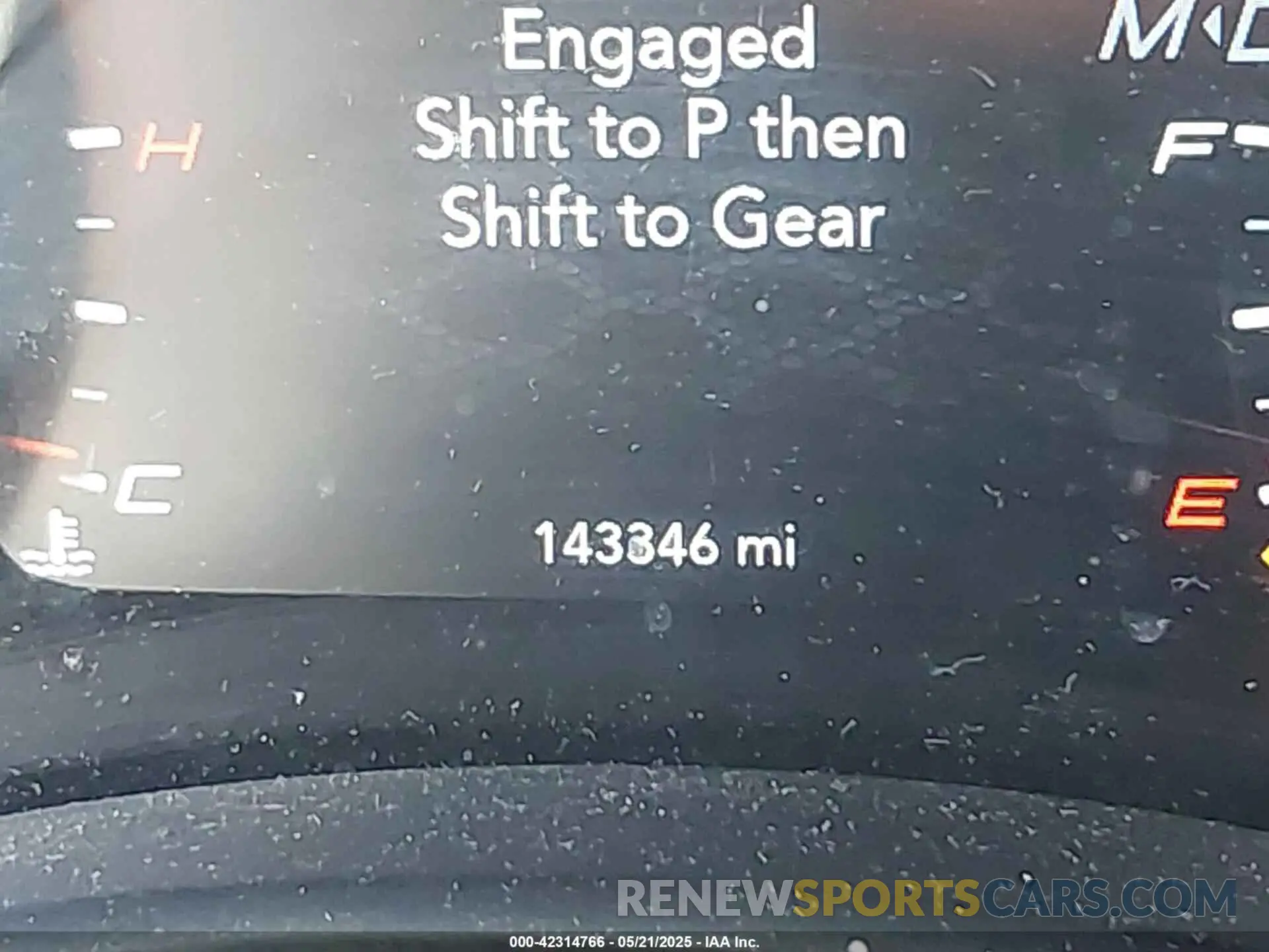 15 Photograph of a damaged car 2C3CDXHG0KH681145 DODGE CHARGER 2019
