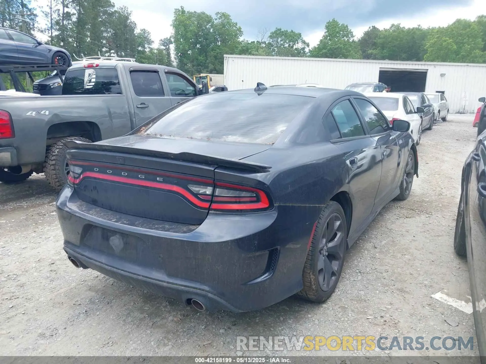 4 Photograph of a damaged car 2C3CDXHG0KH684918 DODGE CHARGER 2019