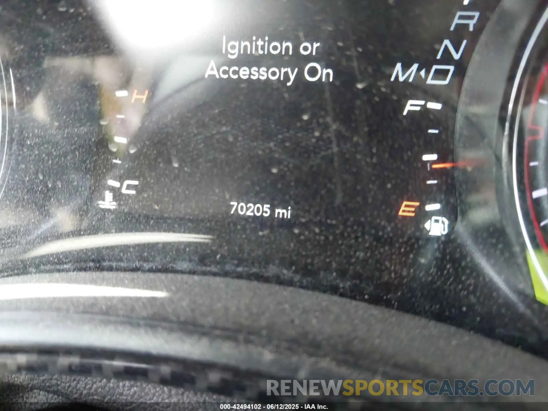 16 Photograph of a damaged car 2C3CDXHG1KH506970 DODGE CHARGER 2019
