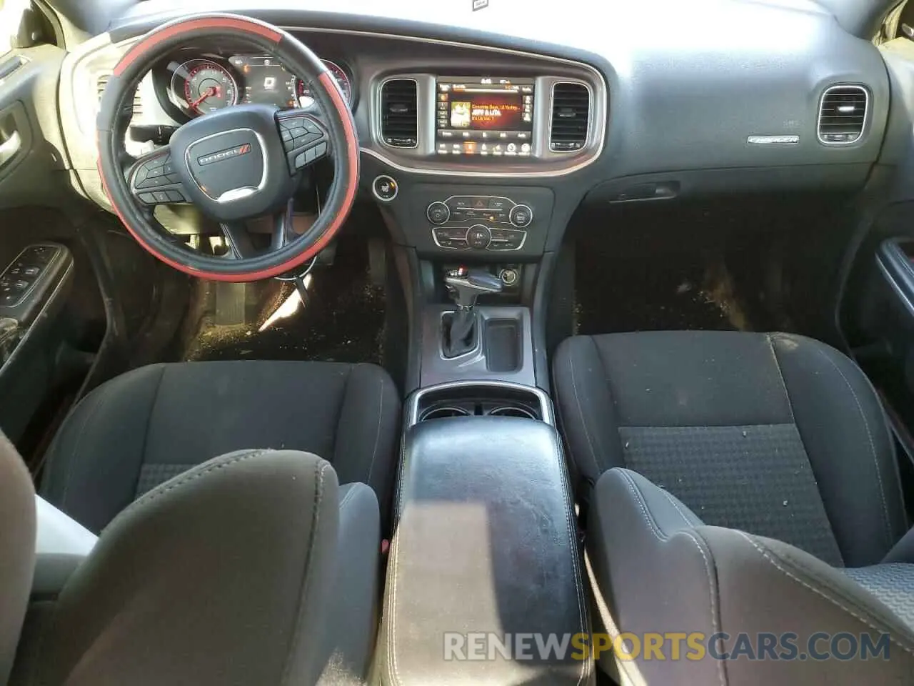 8 Photograph of a damaged car 2C3CDXHG1KH561225 DODGE CHARGER 2019