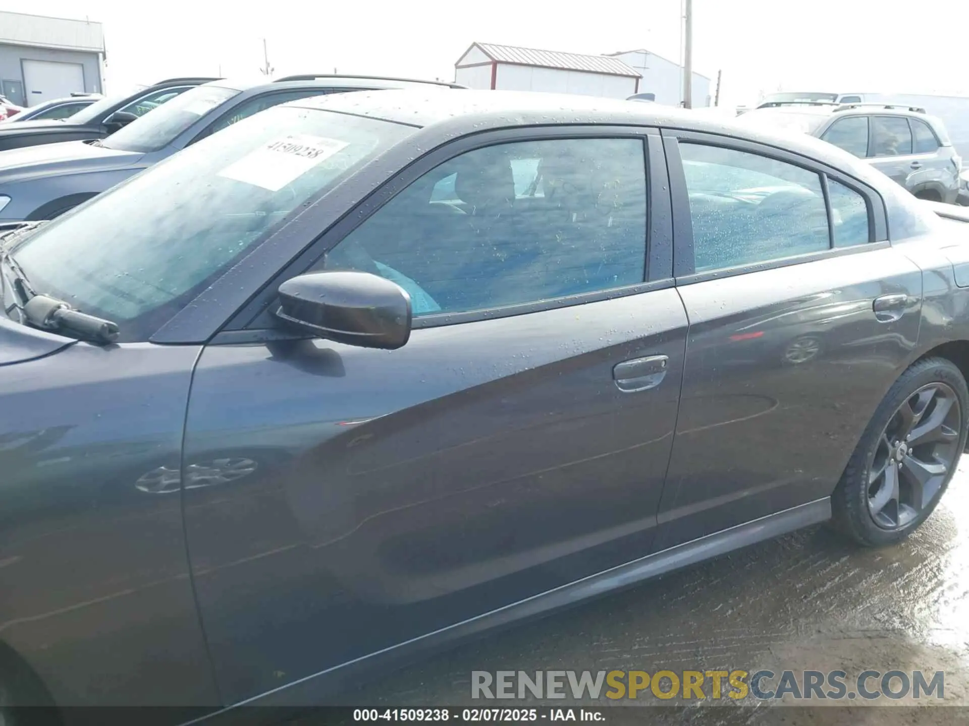 14 Photograph of a damaged car 2C3CDXHG1KH565596 DODGE CHARGER 2019