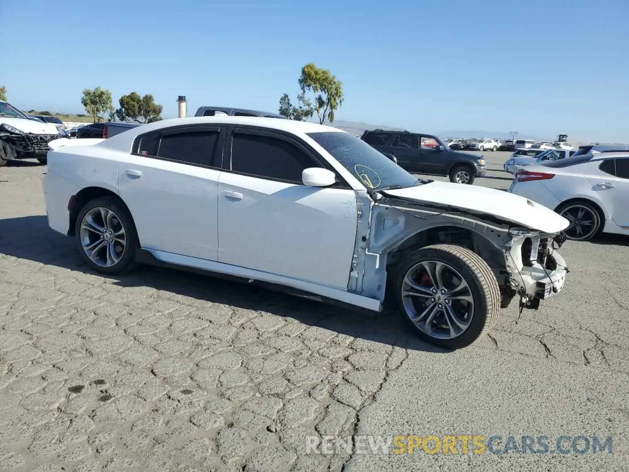 4 Photograph of a damaged car 2C3CDXHG1KH567137 DODGE CHARGER 2019