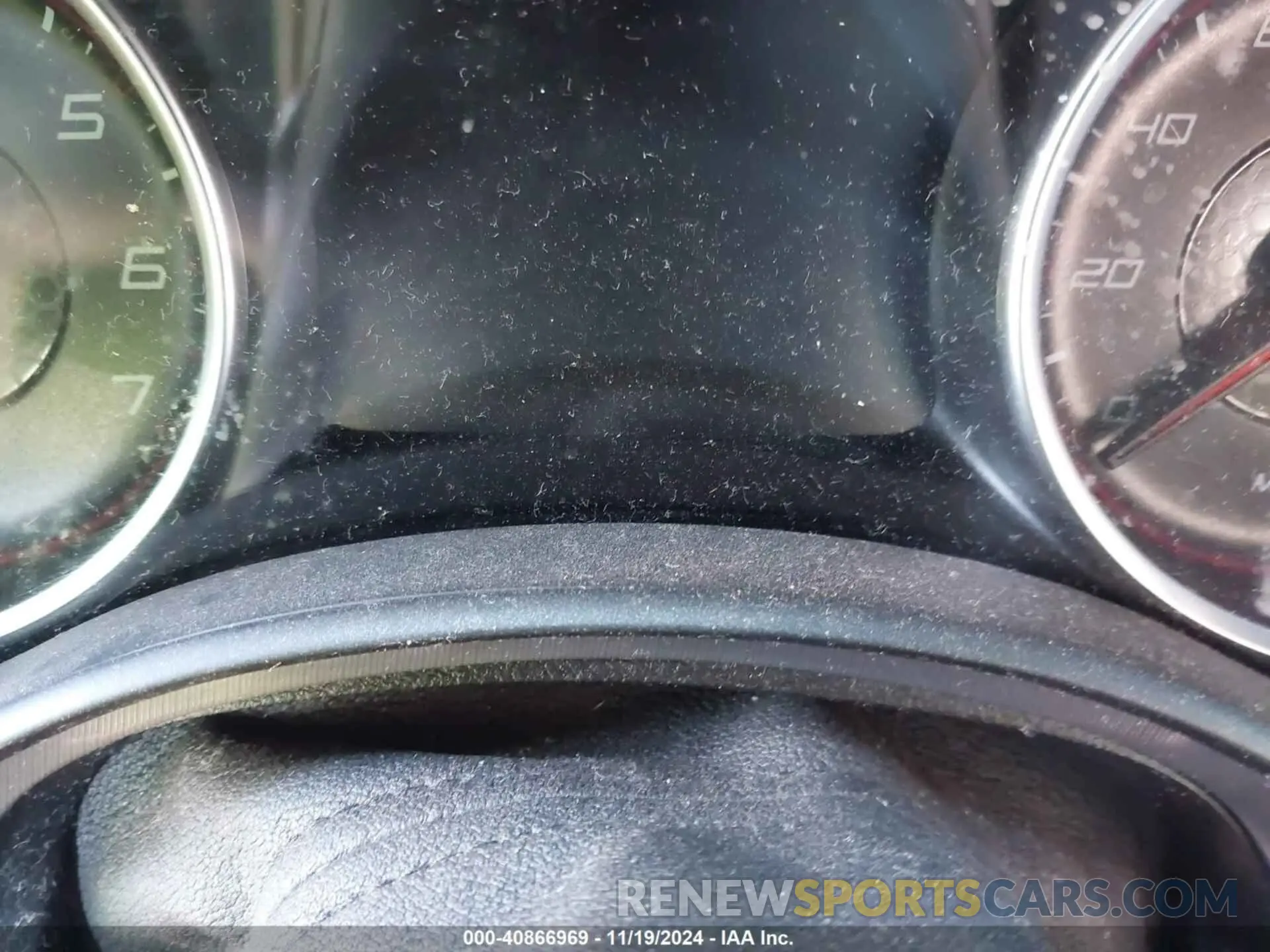 14 Photograph of a damaged car 2C3CDXHG1KH706666 DODGE CHARGER 2019