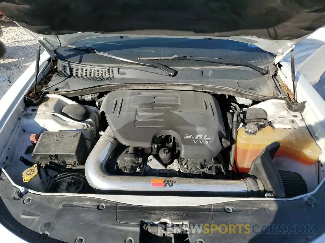 11 Photograph of a damaged car 2C3CDXHG2KH512762 DODGE CHARGER 2019