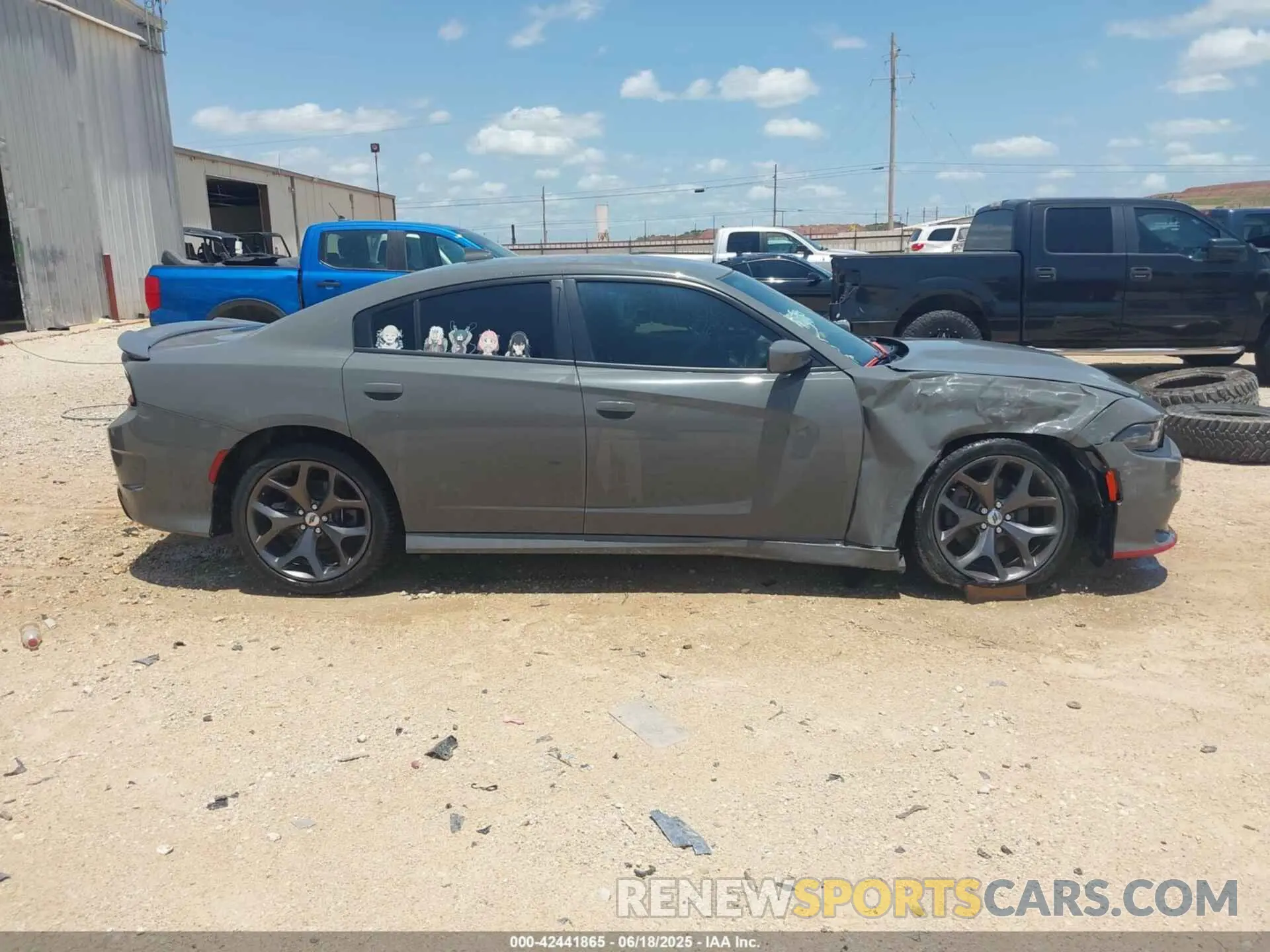 13 Photograph of a damaged car 2C3CDXHG2KH631914 DODGE CHARGER 2019