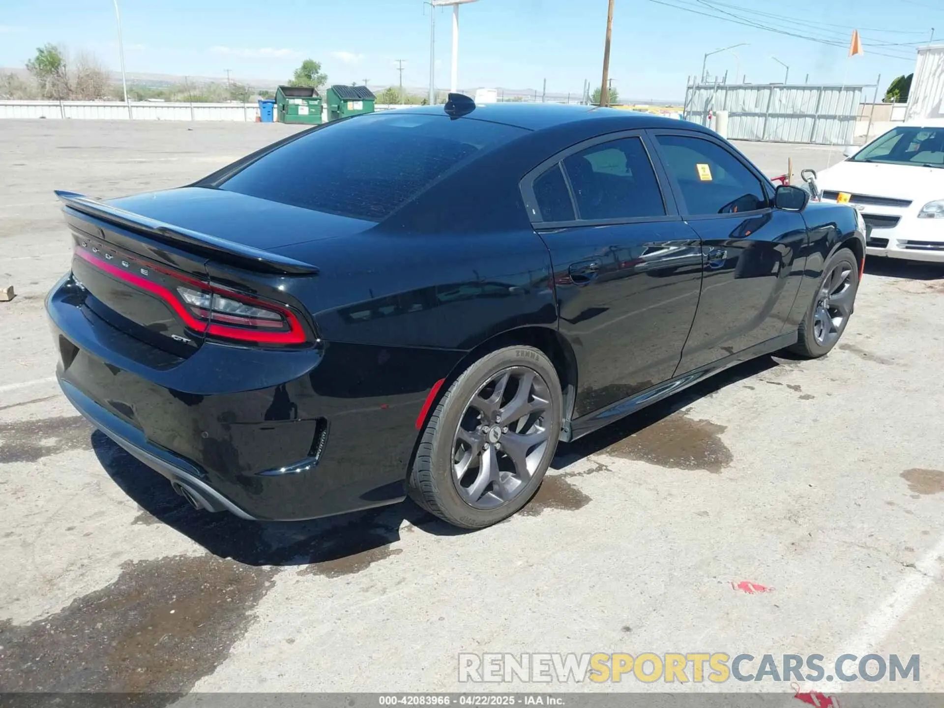 4 Photograph of a damaged car 2C3CDXHG3KH512852 DODGE CHARGER 2019