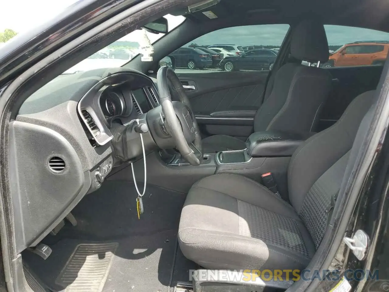 7 Photograph of a damaged car 2C3CDXHG3KH627080 DODGE CHARGER 2019