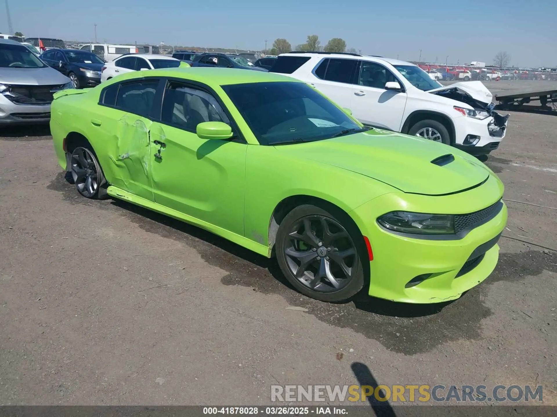 1 Photograph of a damaged car 2C3CDXHG3KH658748 DODGE CHARGER 2019