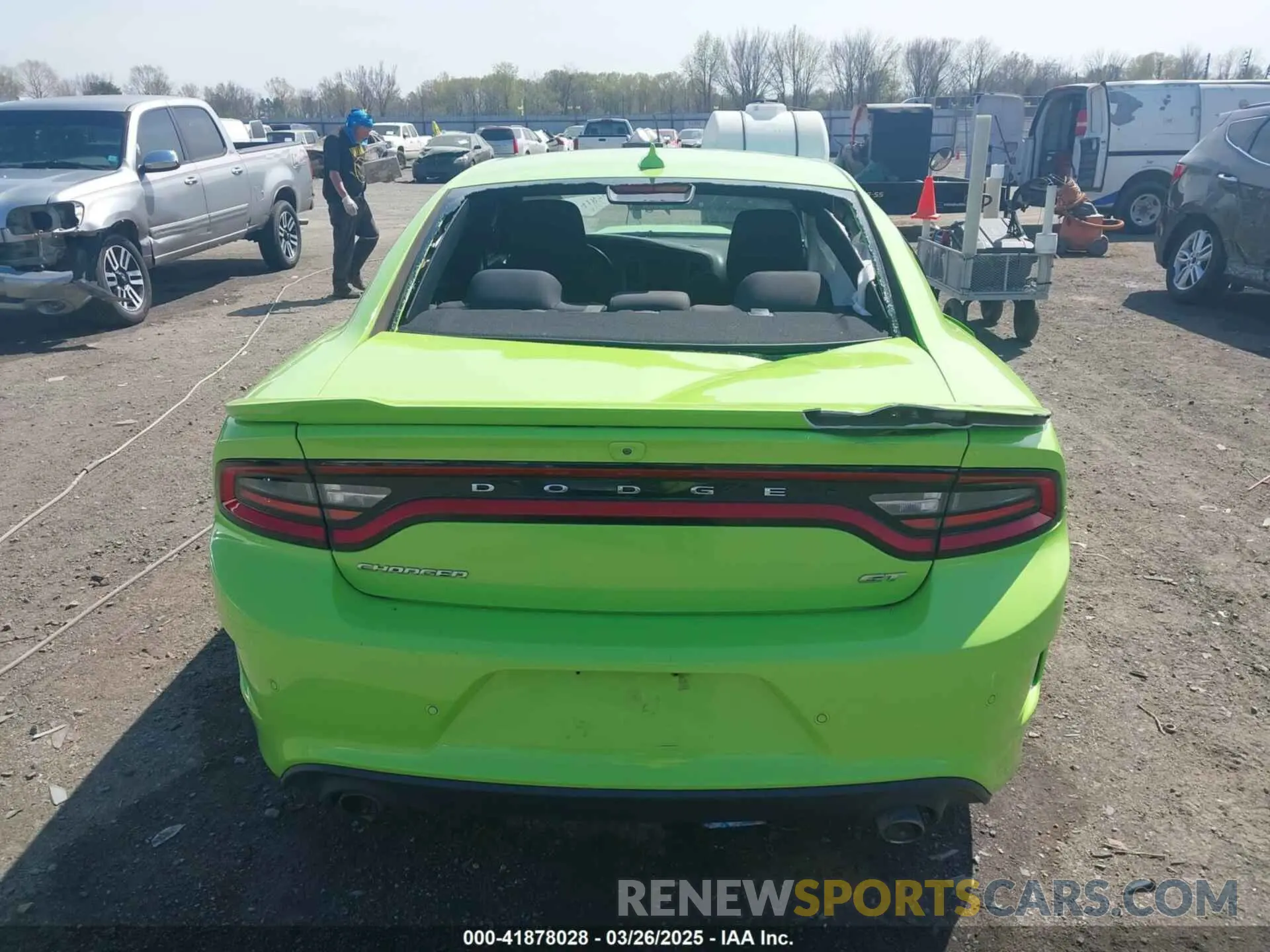 16 Photograph of a damaged car 2C3CDXHG3KH658748 DODGE CHARGER 2019