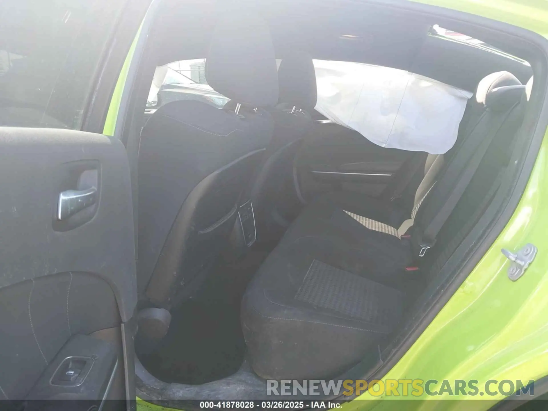 8 Photograph of a damaged car 2C3CDXHG3KH658748 DODGE CHARGER 2019