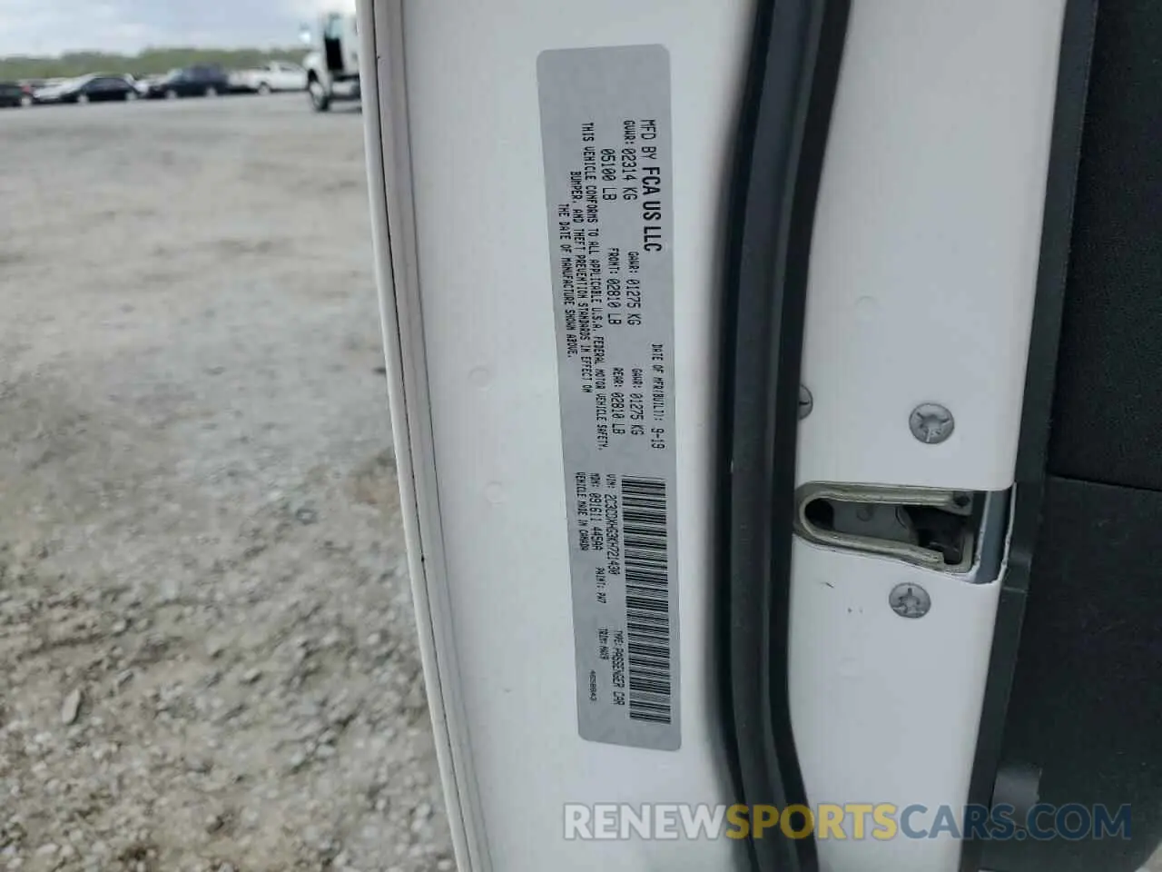 12 Photograph of a damaged car 2C3CDXHG3KH721430 DODGE CHARGER 2019