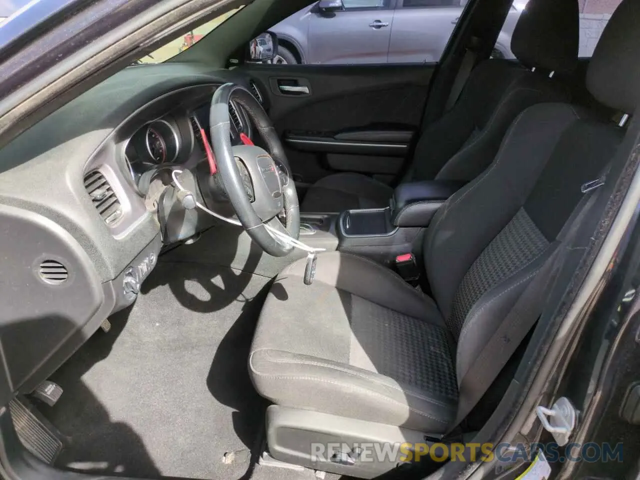 7 Photograph of a damaged car 2C3CDXHG4KH598320 DODGE CHARGER 2019