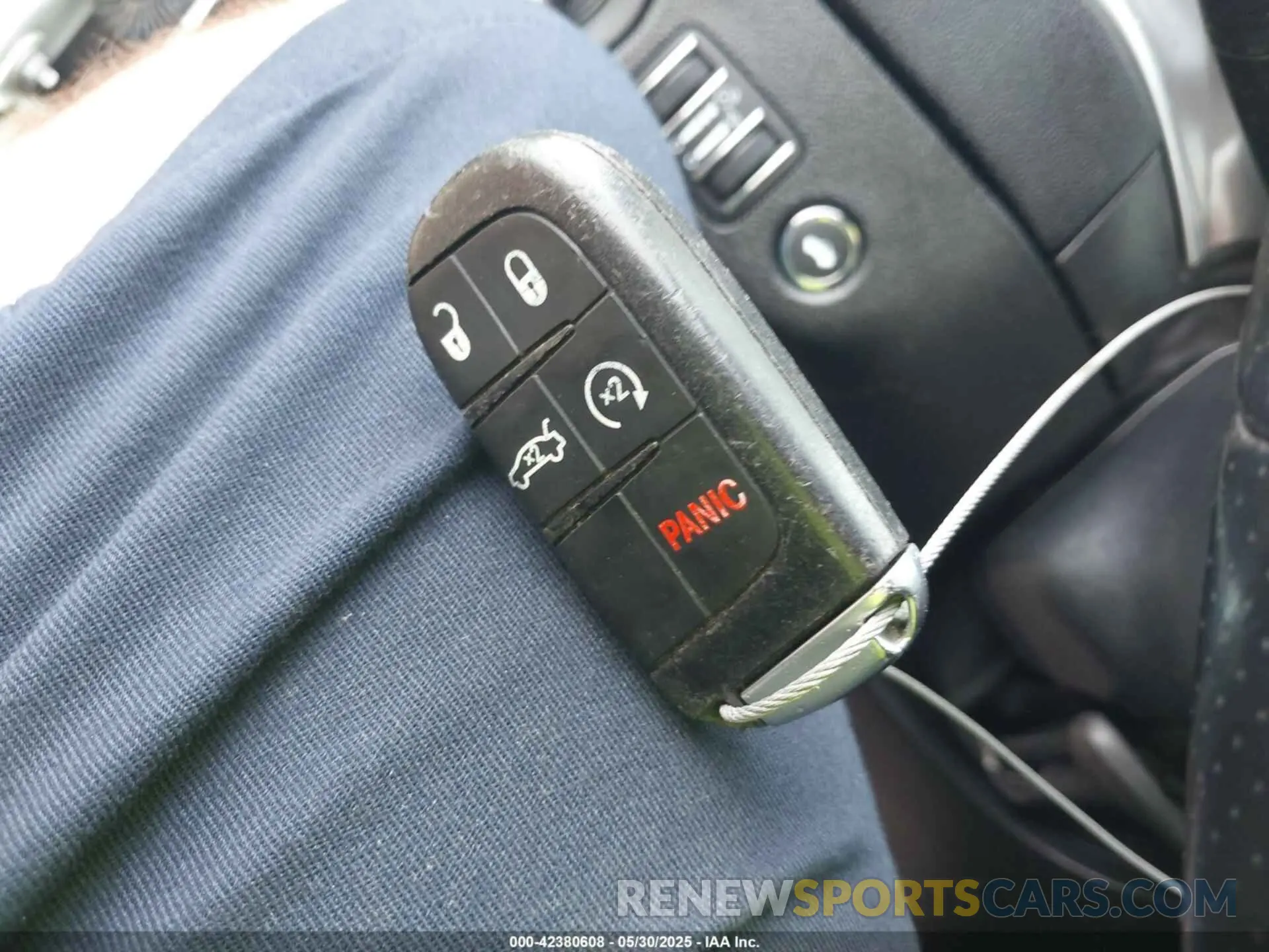 11 Photograph of a damaged car 2C3CDXHG4KH686994 DODGE CHARGER 2019