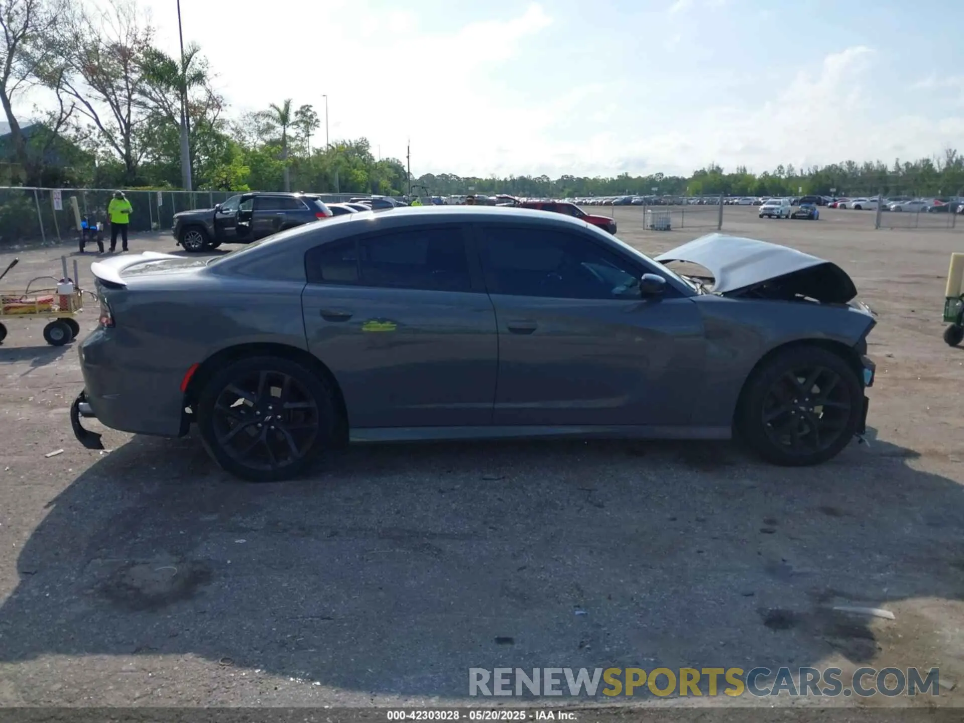 13 Photograph of a damaged car 2C3CDXHG4KH714020 DODGE CHARGER 2019