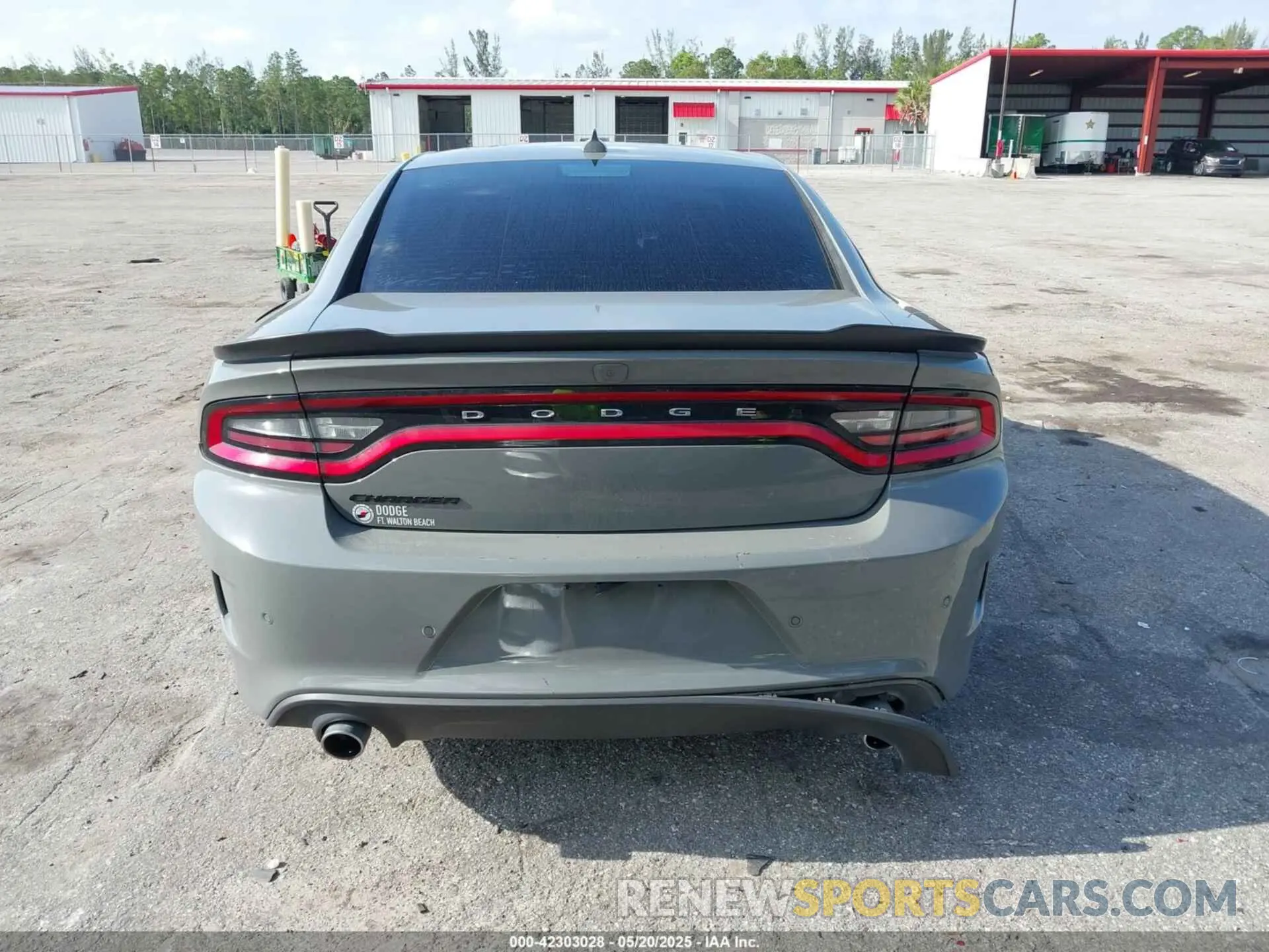 16 Photograph of a damaged car 2C3CDXHG4KH714020 DODGE CHARGER 2019