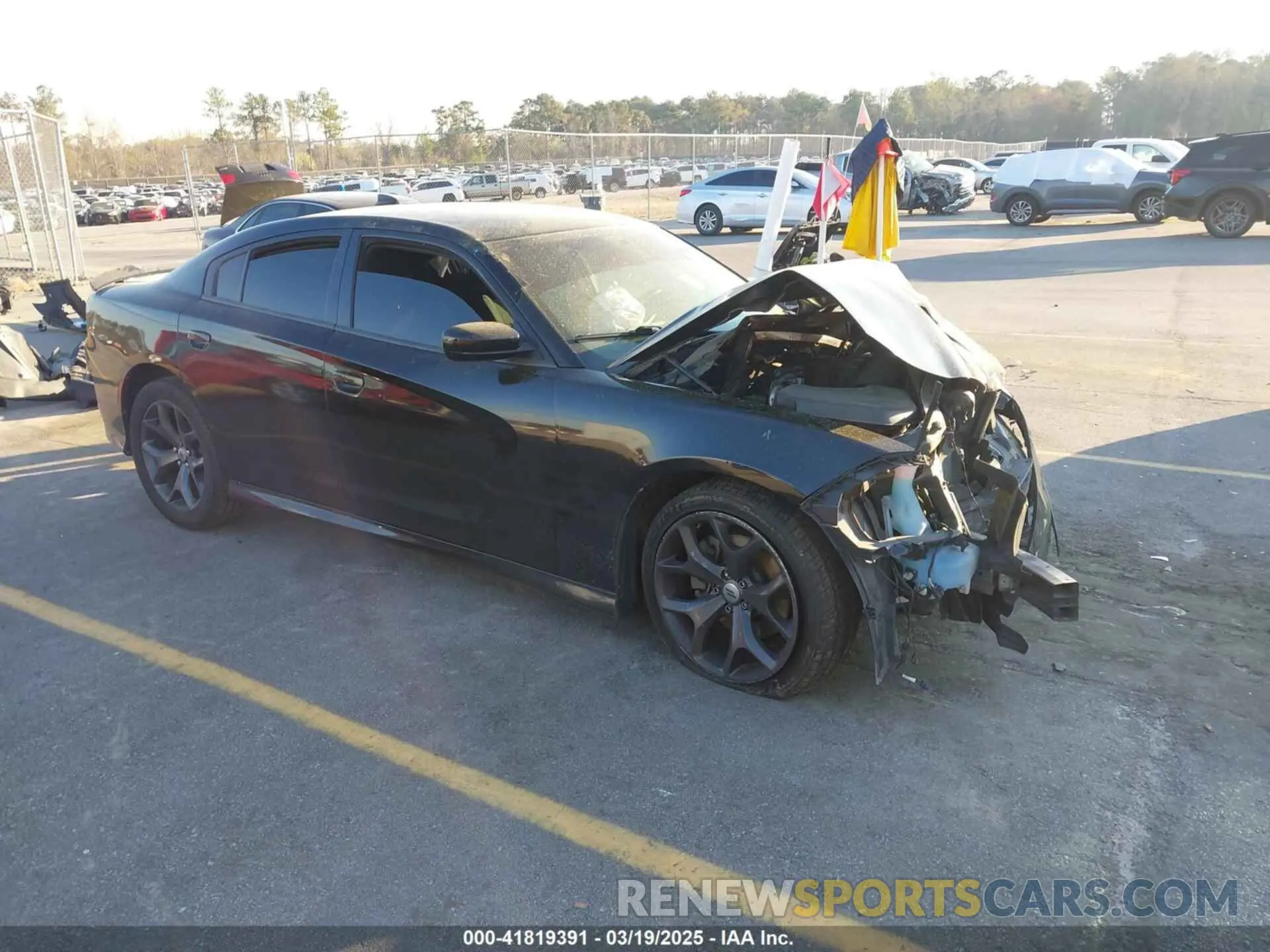 1 Photograph of a damaged car 2C3CDXHG5KH526834 DODGE CHARGER 2019