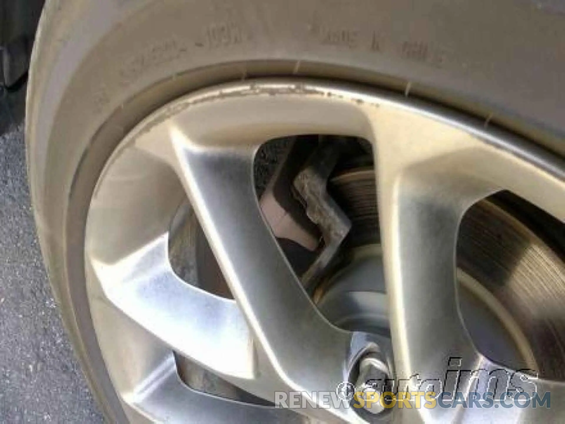 7 Photograph of a damaged car 2C3CDXHG5KH588086 DODGE CHARGER 2019