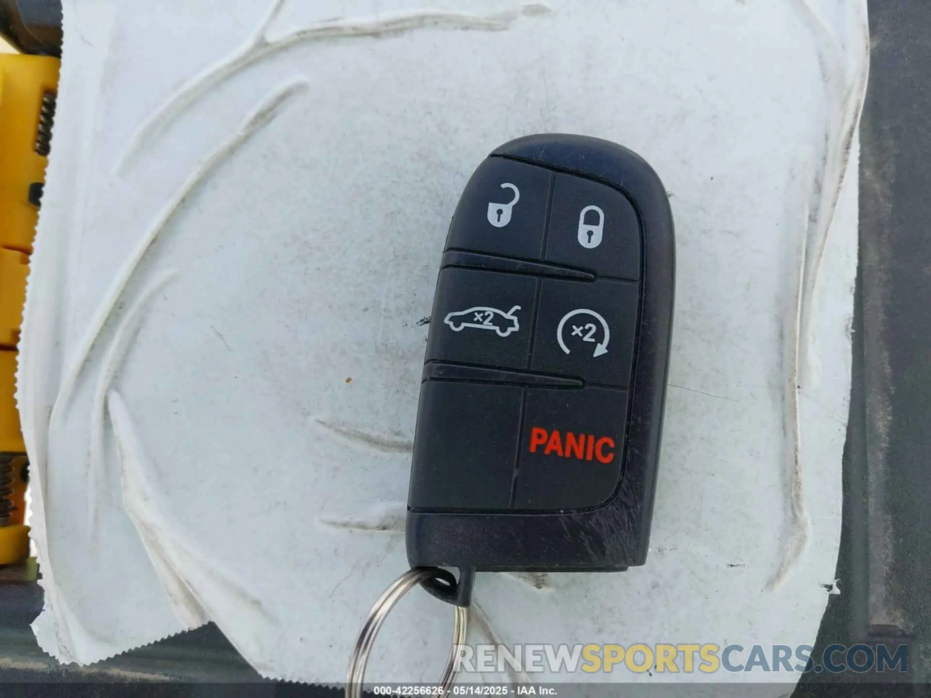 11 Photograph of a damaged car 2C3CDXHG5KH671128 DODGE CHARGER 2019
