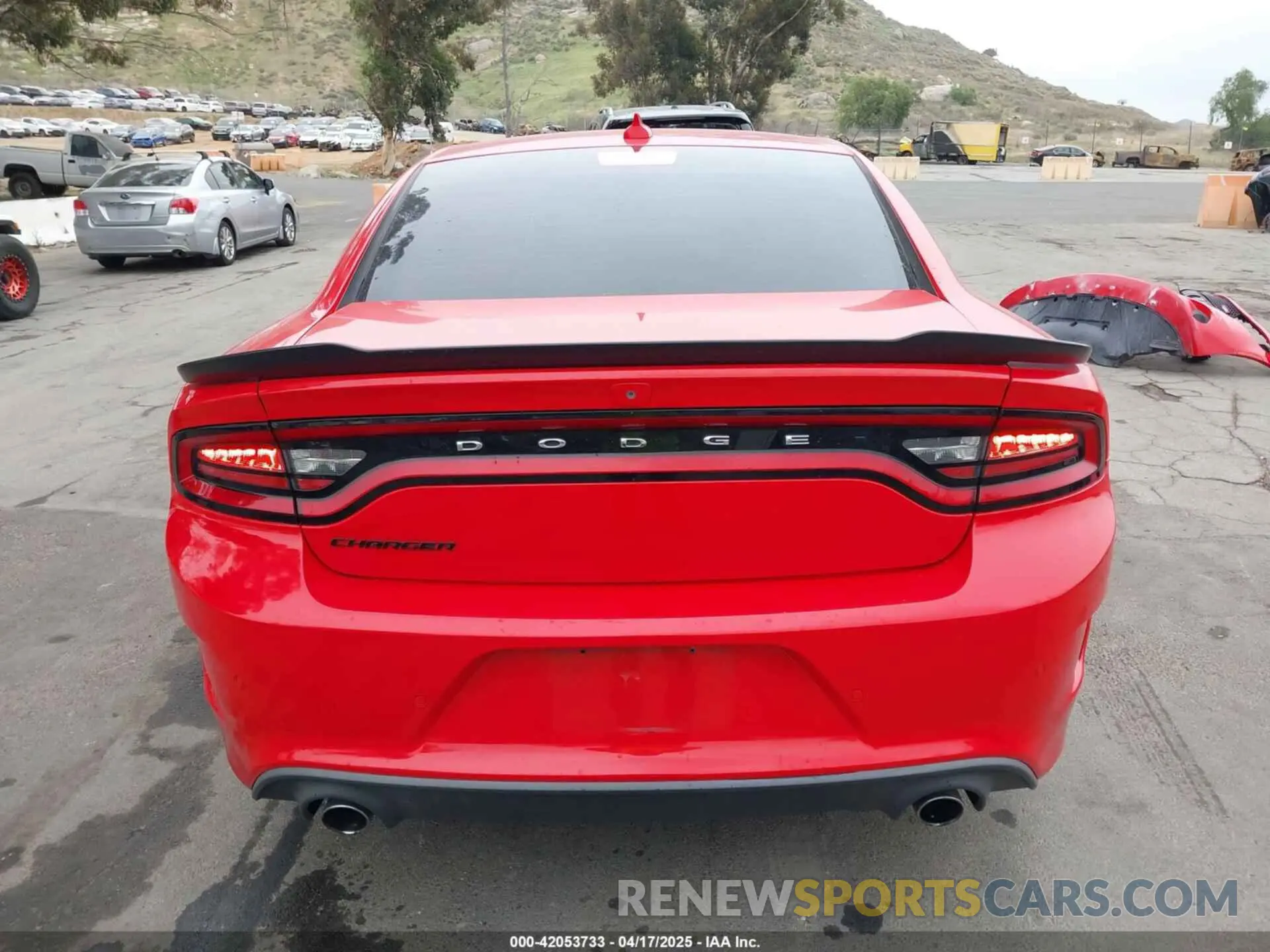 17 Photograph of a damaged car 2C3CDXHG6KH507158 DODGE CHARGER 2019
