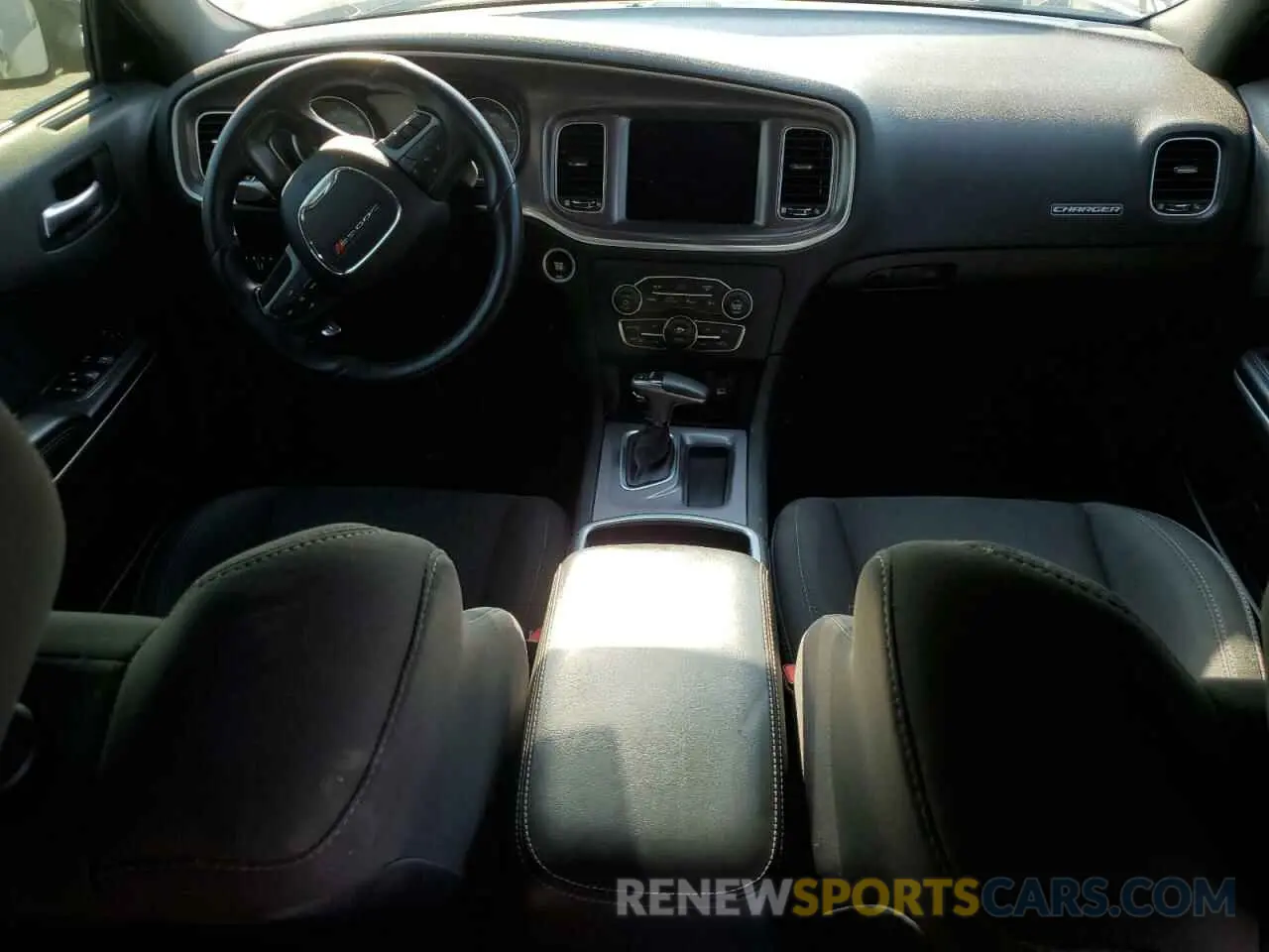 8 Photograph of a damaged car 2C3CDXHG6KH567196 DODGE CHARGER 2019