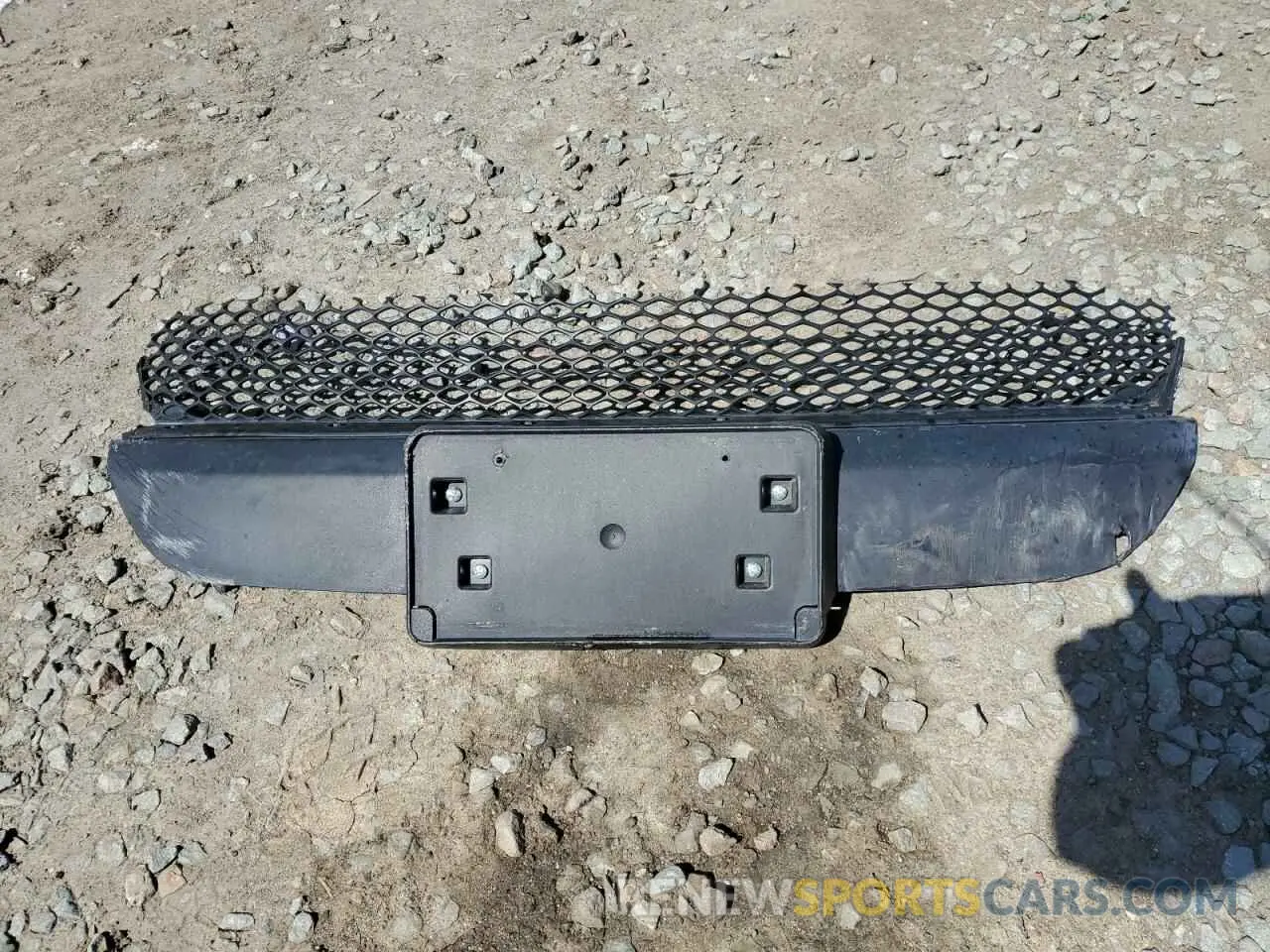 12 Photograph of a damaged car 2C3CDXHG6KH681814 DODGE CHARGER 2019