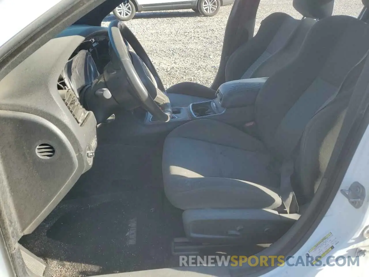 7 Photograph of a damaged car 2C3CDXHG6KH686396 DODGE CHARGER 2019