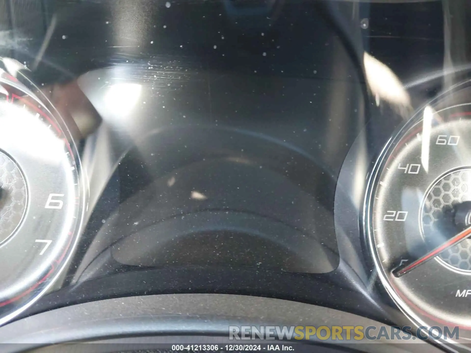 15 Photograph of a damaged car 2C3CDXHG6KH740375 DODGE CHARGER 2019