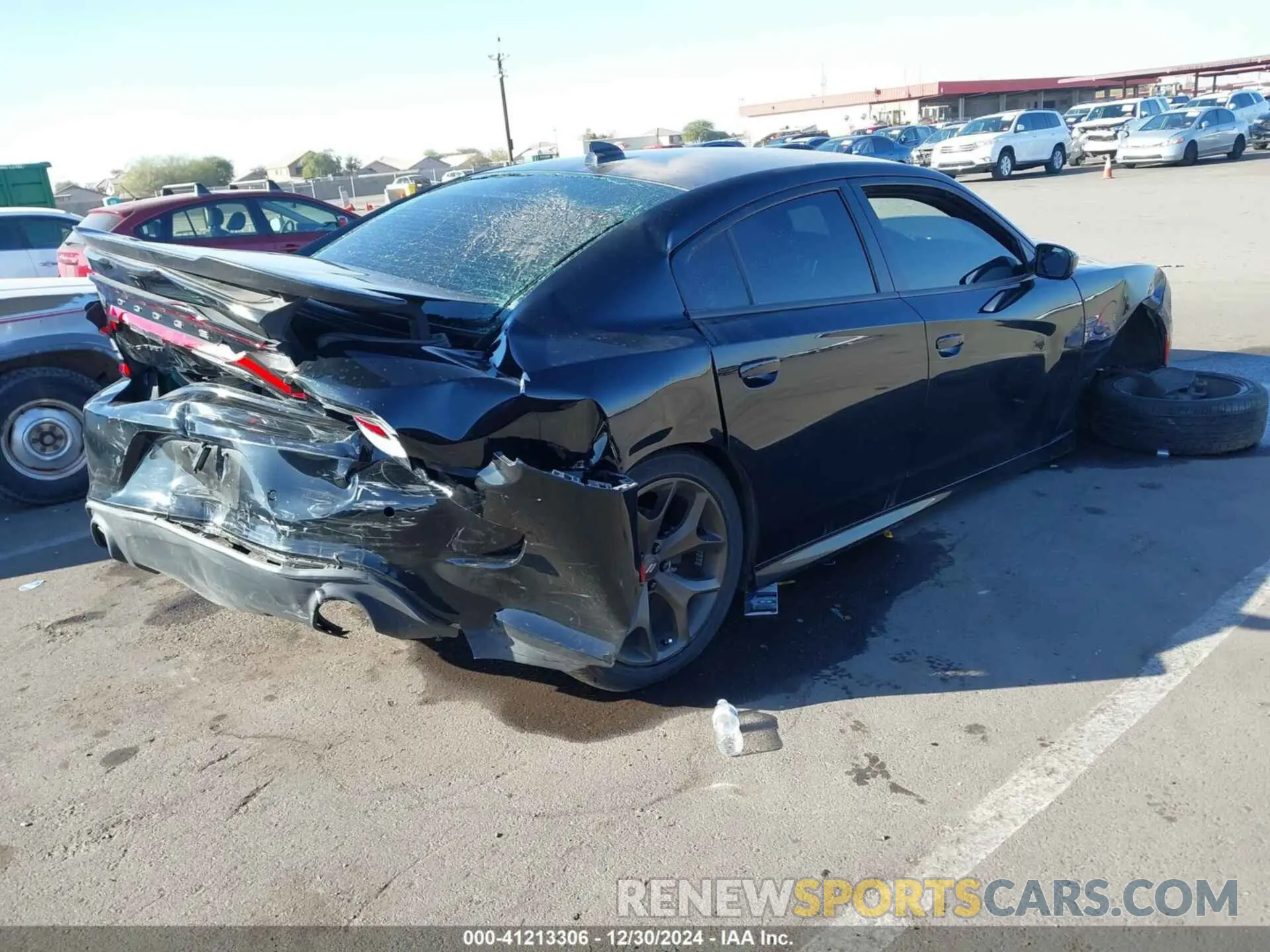4 Photograph of a damaged car 2C3CDXHG6KH740375 DODGE CHARGER 2019