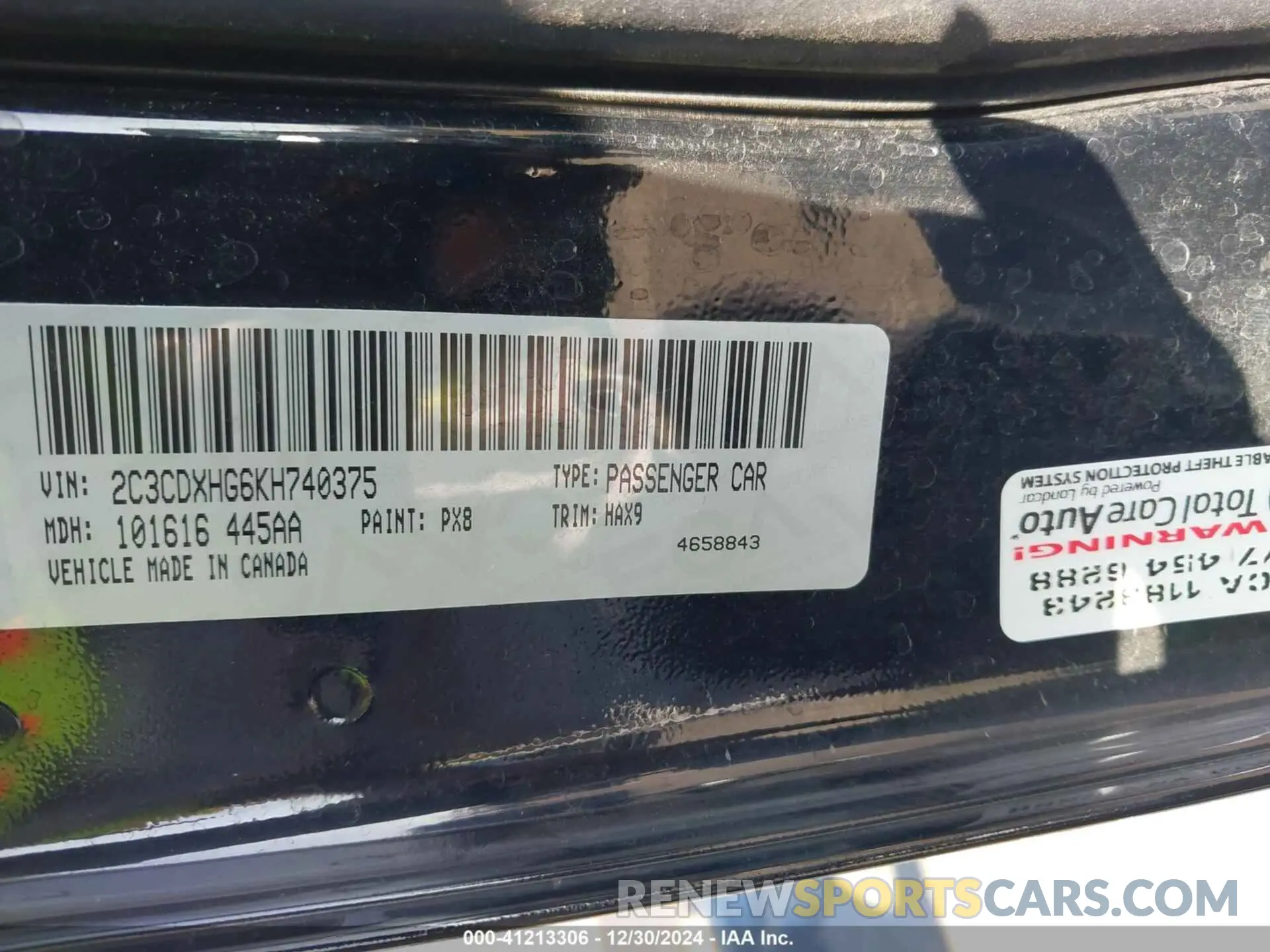 9 Photograph of a damaged car 2C3CDXHG6KH740375 DODGE CHARGER 2019