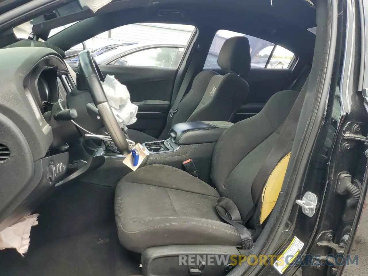 7 Photograph of a damaged car 2C3CDXHG7KH561021 DODGE CHARGER 2019