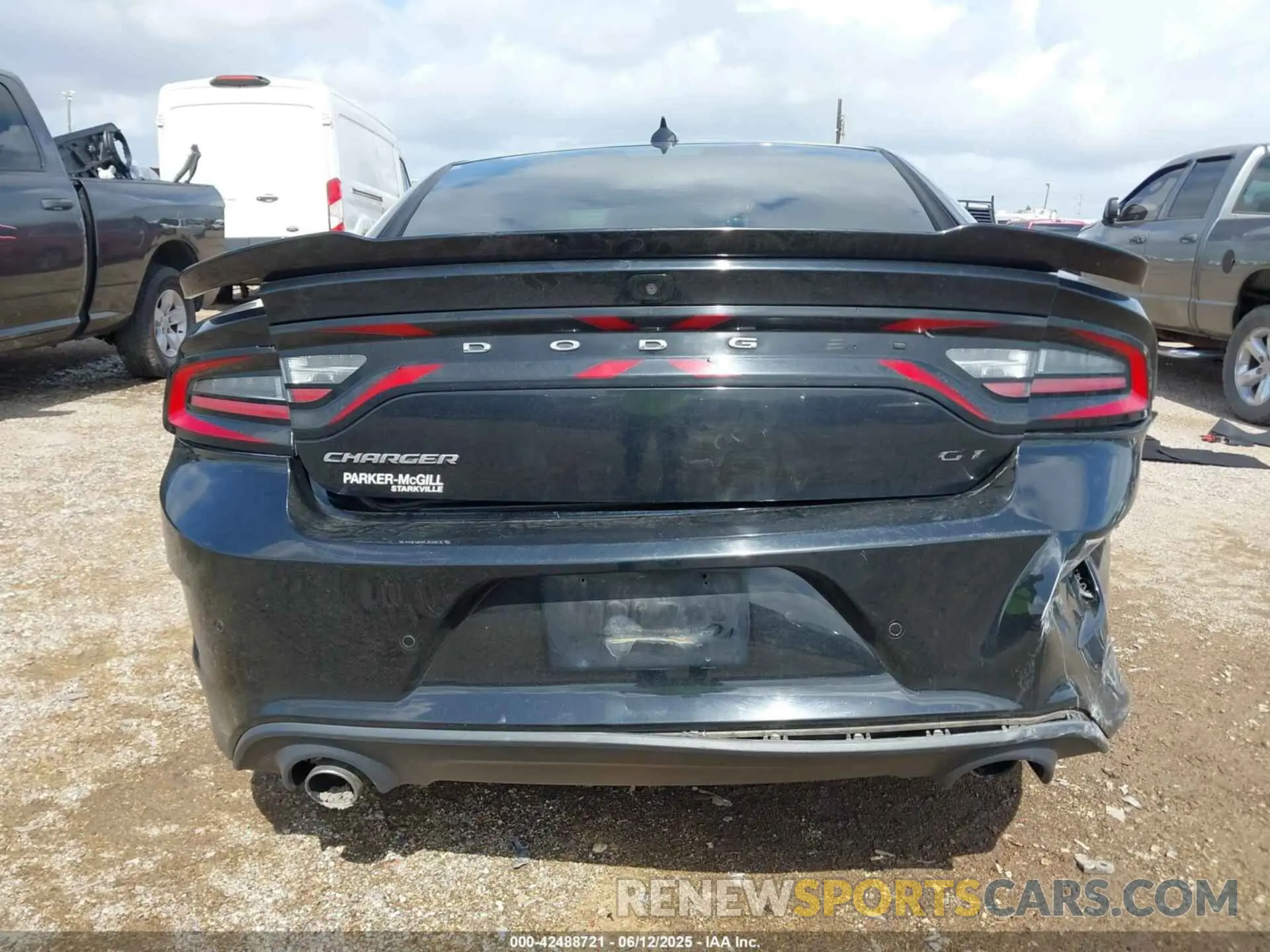 16 Photograph of a damaged car 2C3CDXHG7KH578787 DODGE CHARGER 2019