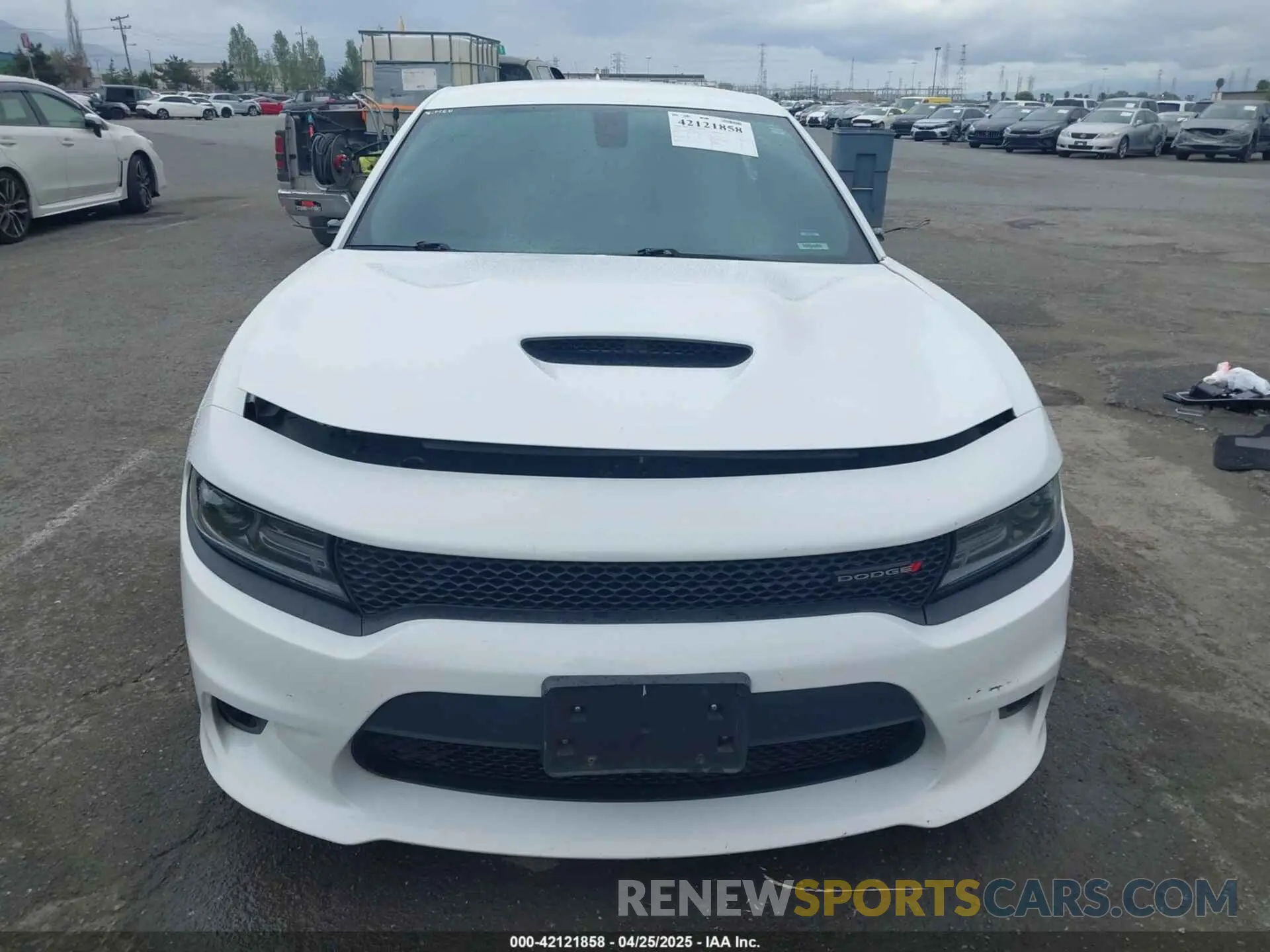 12 Photograph of a damaged car 2C3CDXHG7KH593094 DODGE CHARGER 2019