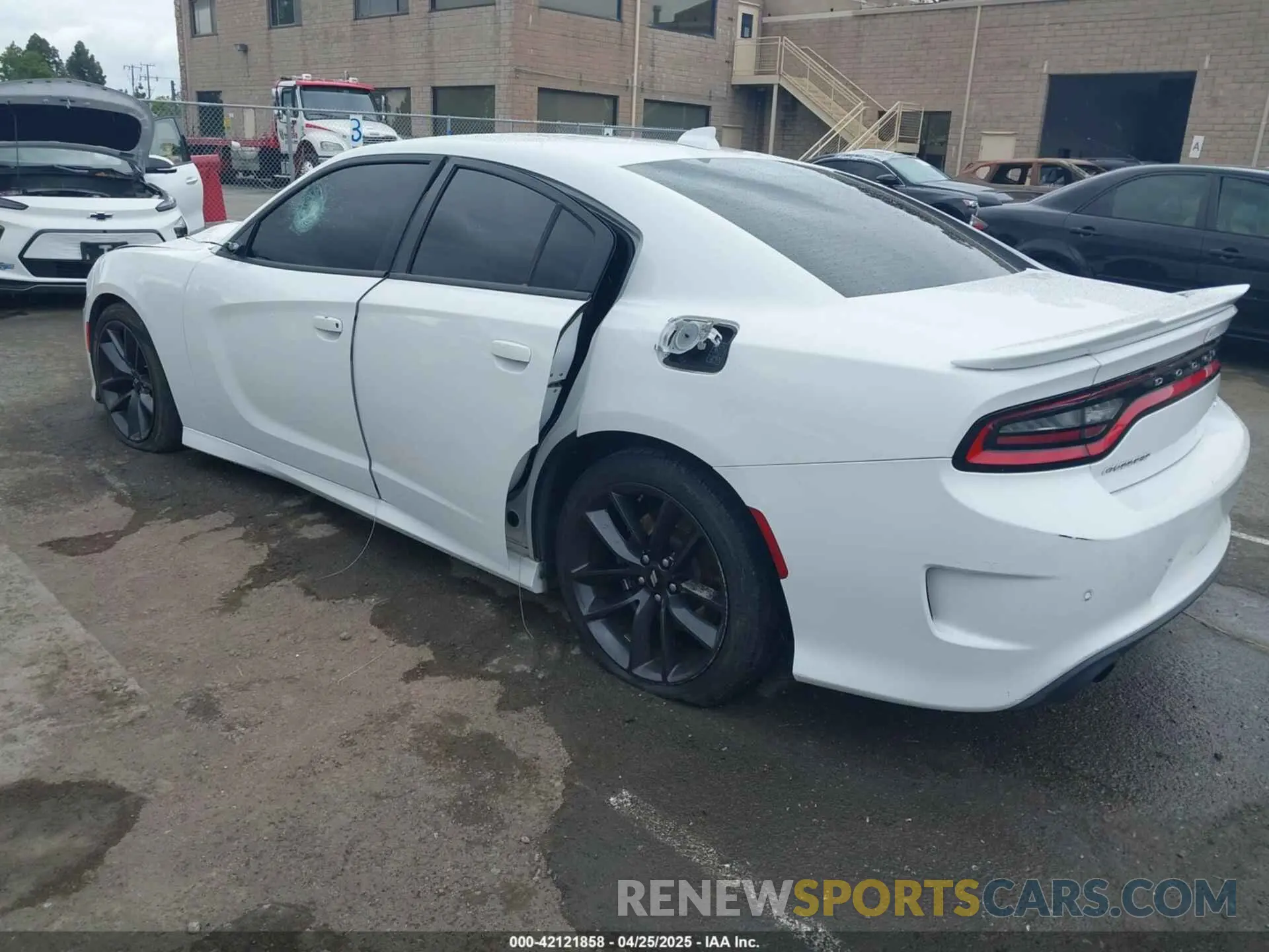 3 Photograph of a damaged car 2C3CDXHG7KH593094 DODGE CHARGER 2019
