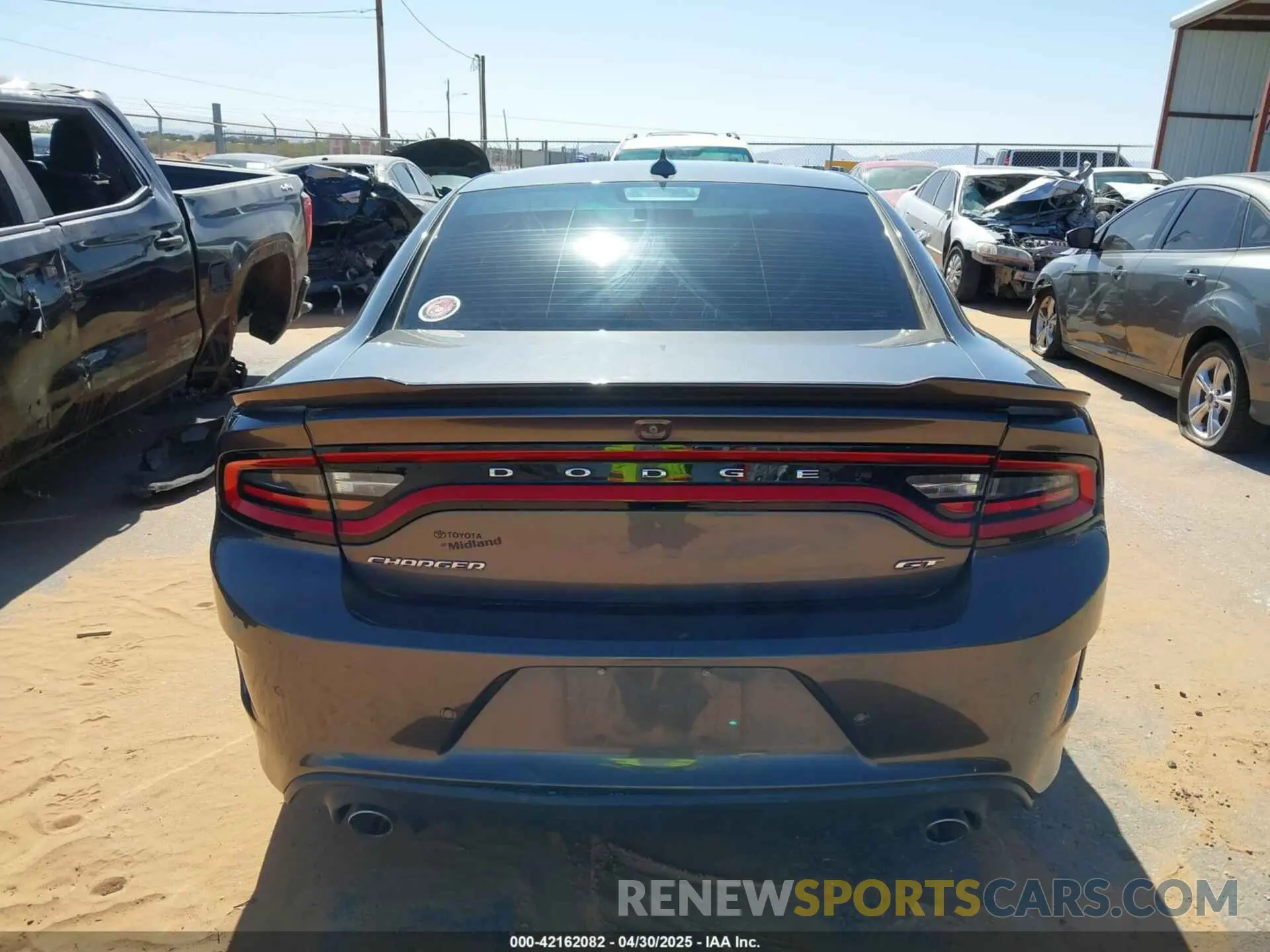 16 Photograph of a damaged car 2C3CDXHG7KH597761 DODGE CHARGER 2019