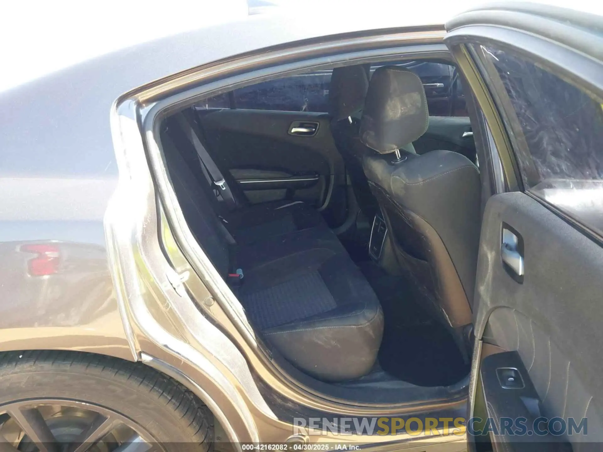 8 Photograph of a damaged car 2C3CDXHG7KH597761 DODGE CHARGER 2019