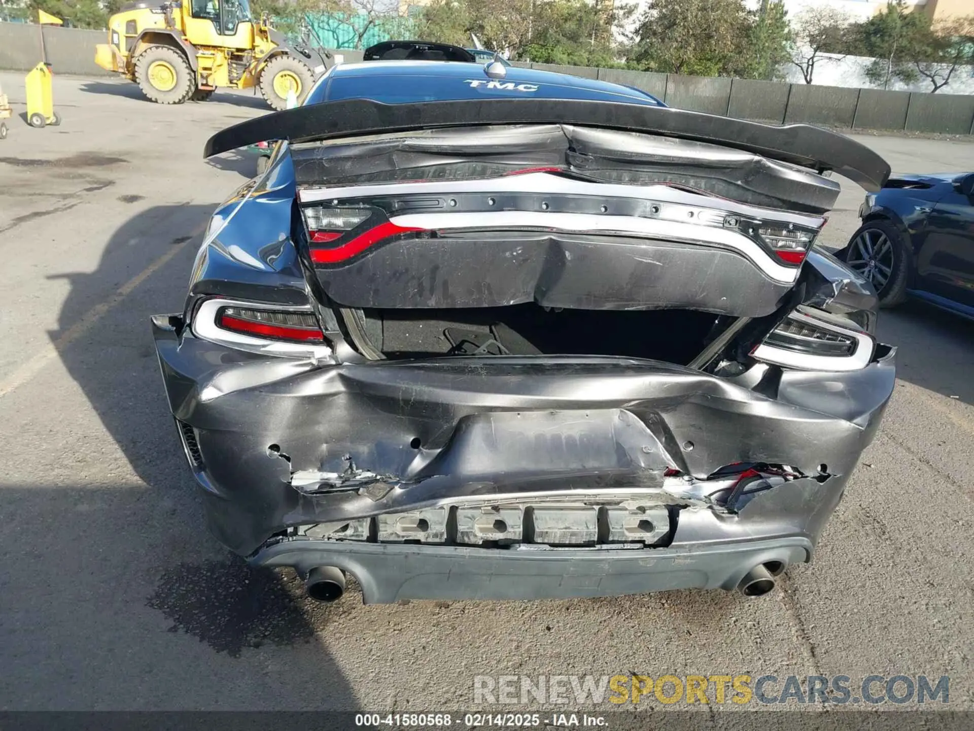 6 Photograph of a damaged car 2C3CDXHG8KH673651 DODGE CHARGER 2019