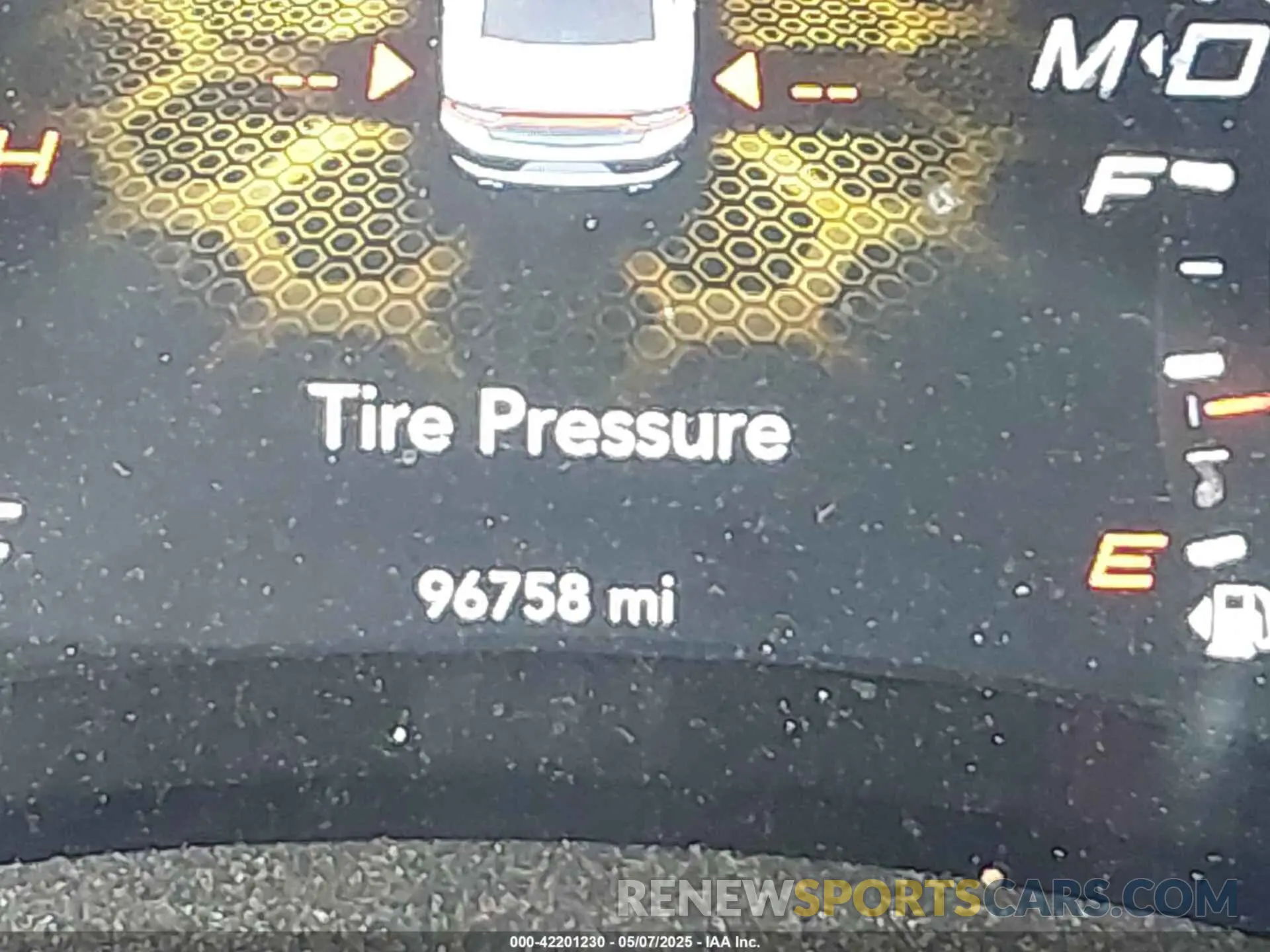 15 Photograph of a damaged car 2C3CDXHG9KH512483 DODGE CHARGER 2019