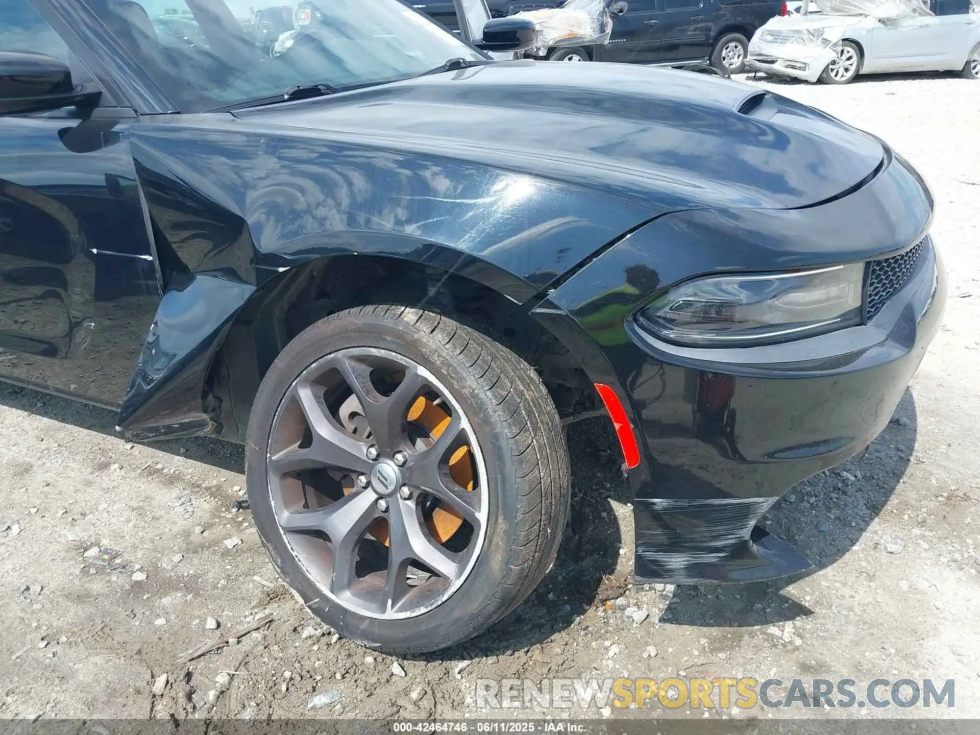 6 Photograph of a damaged car 2C3CDXHG9KH527193 DODGE CHARGER 2019