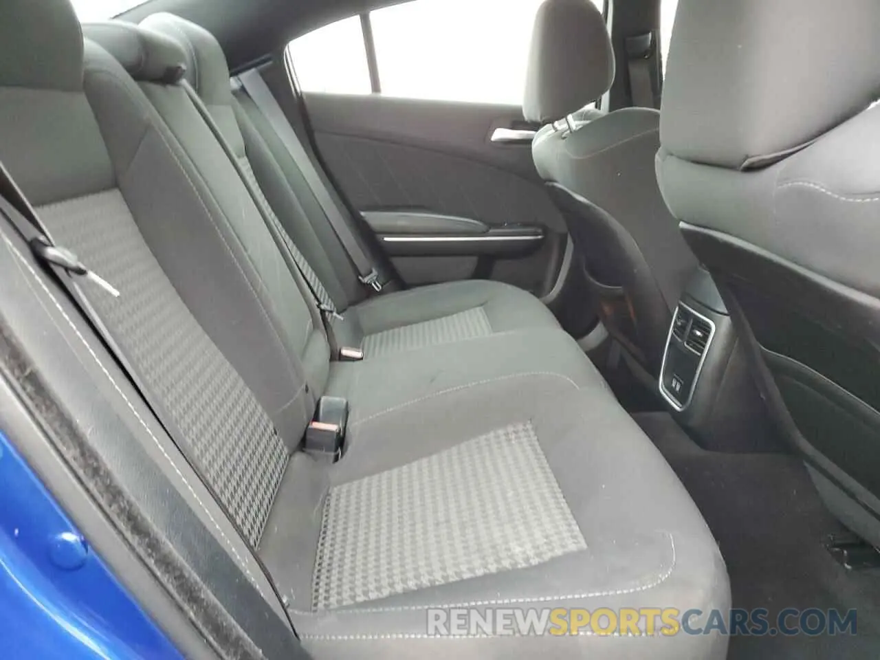 11 Photograph of a damaged car 2C3CDXHG9KH612745 DODGE CHARGER 2019
