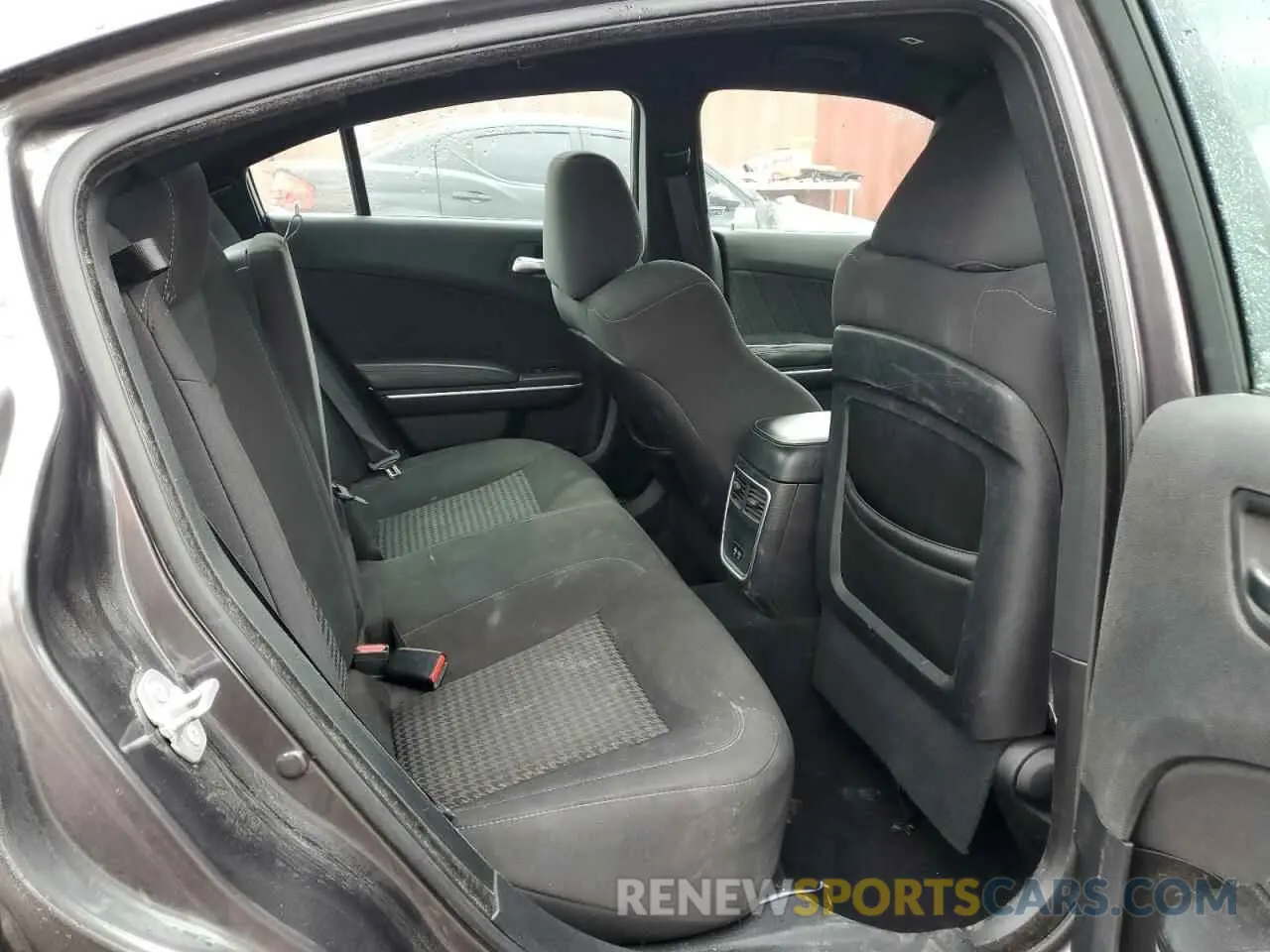 10 Photograph of a damaged car 2C3CDXHGXKH597446 DODGE CHARGER 2019